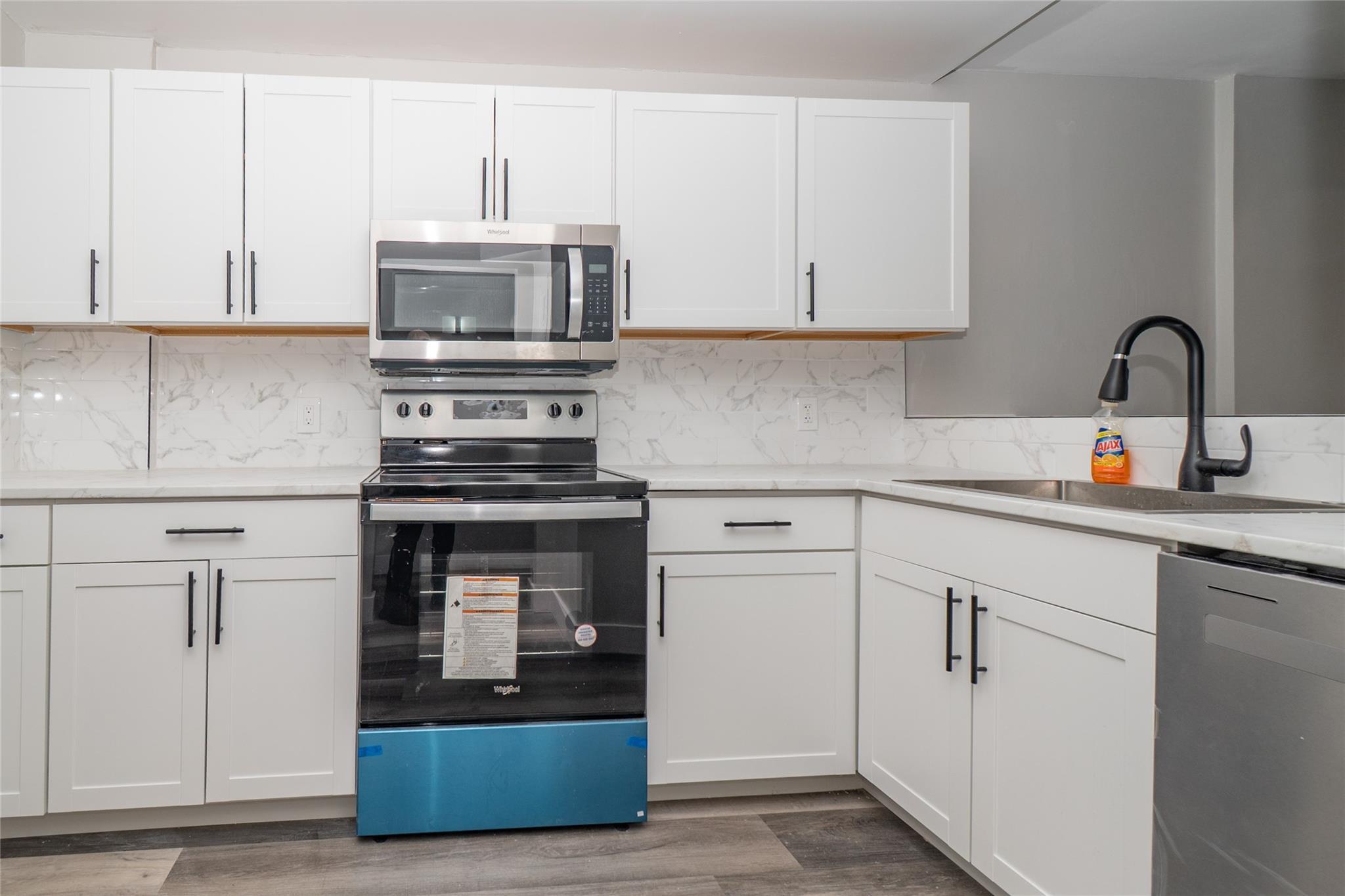 119 Royal Park Drive 4H, Oakland Park, FL 33309, Oakland Park - Photo 2