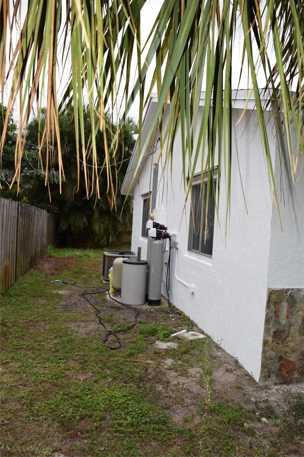 3642 Harlowe Avenue, Boynton Beach, FL 33436, Boynton Beach - Photo 3