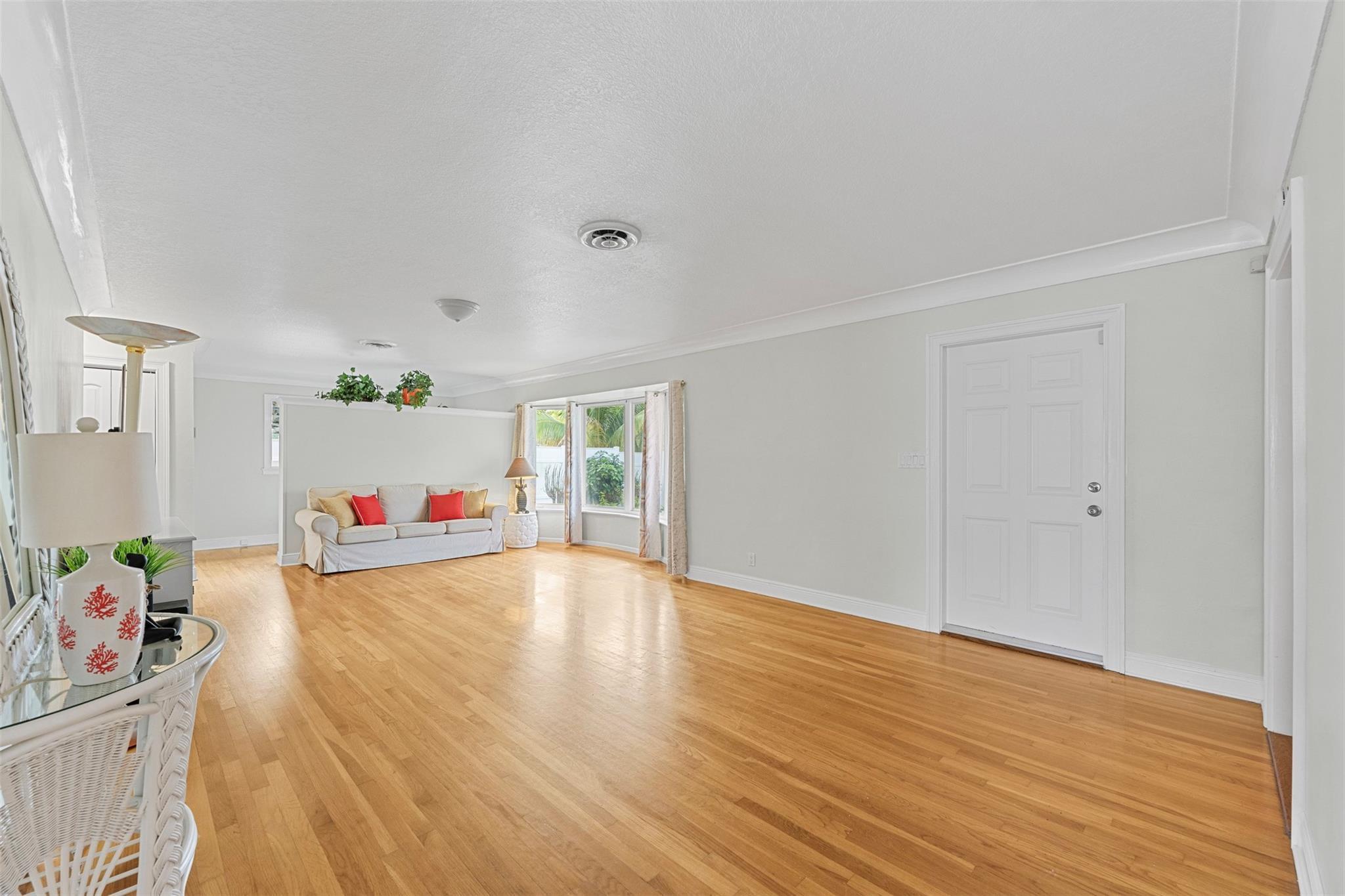 5284 NE 18th Terrace, Fort Lauderdale, FL 33308, Fort Lauderdale - Photo 5