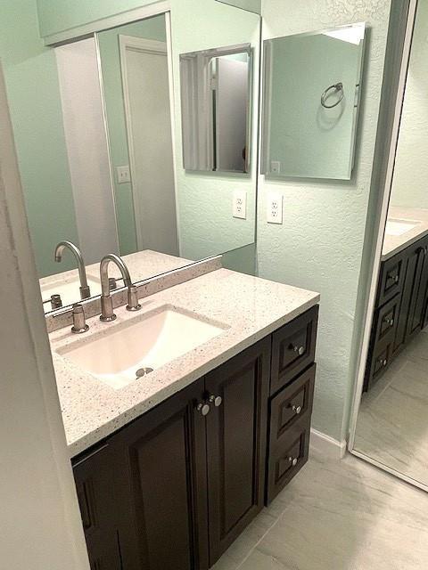 817 E Palm Run Drive, North Lauderdale, FL 33068, North Lauderdale - Photo 5