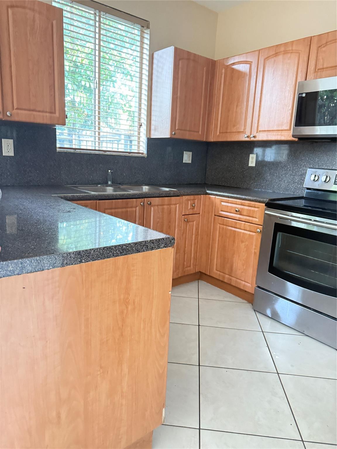 1433 SE 24th Court 261, Homestead, FL 33035, Homestead - Photo 5