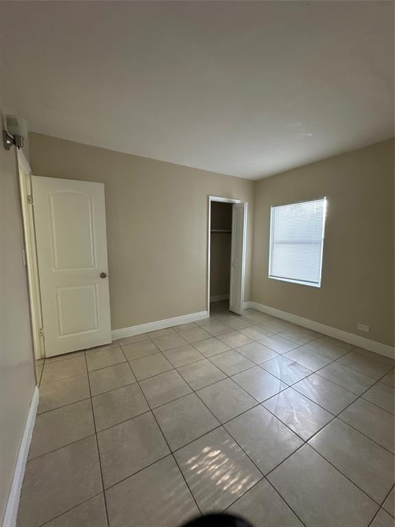 729 NW 17th Avenue, Fort Lauderdale, FL 33311, Fort Lauderdale - Photo 2