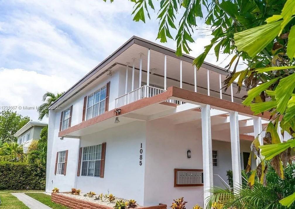 1085 98 Street, Bay Harbor Islands, FL 33154, Bay Harbor Islands