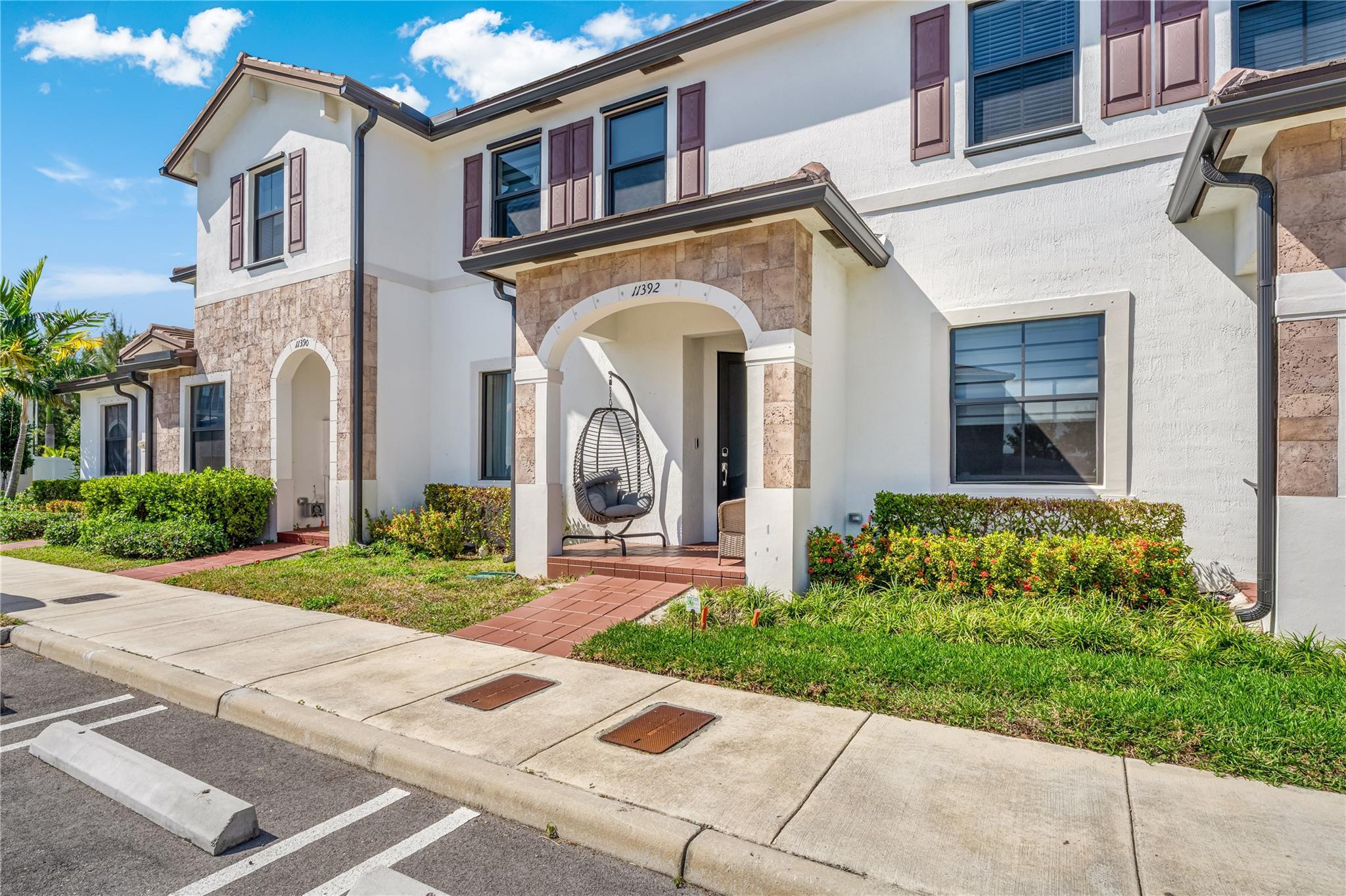 11392 W 34th Way, Hialeah, FL 33018, Hialeah - Photo 3