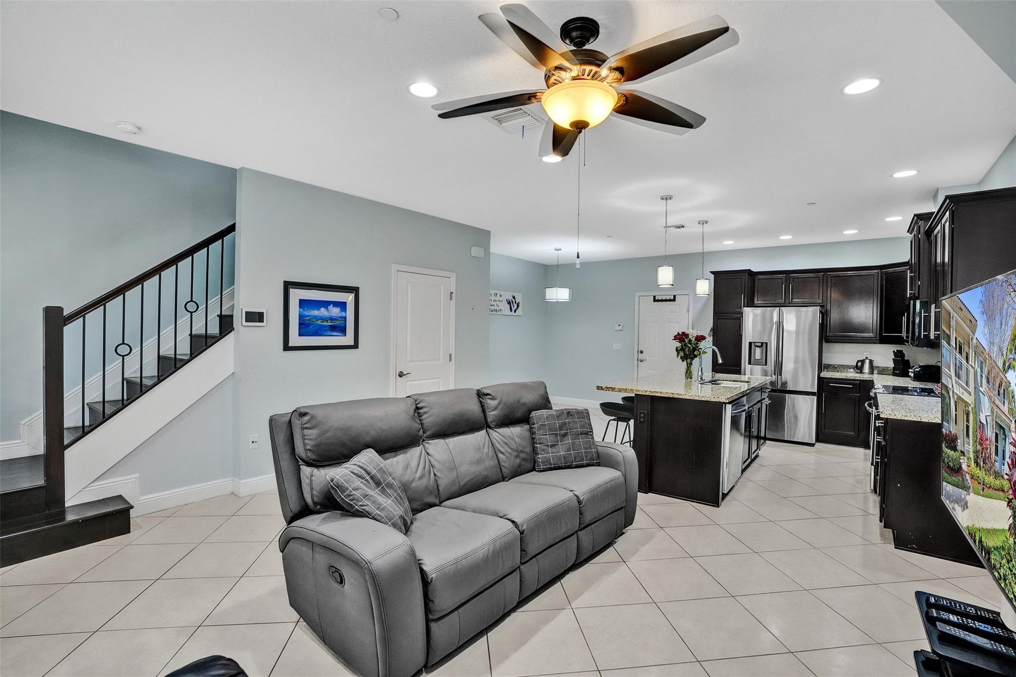 2987 St John Drive, Cooper City, FL 33024, Cooper City - Photo 5