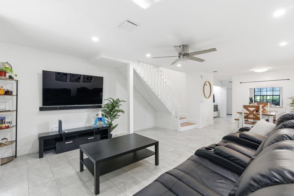 10900 W Sample Road, Coral Springs, FL 33065, Coral Springs - Photo 2