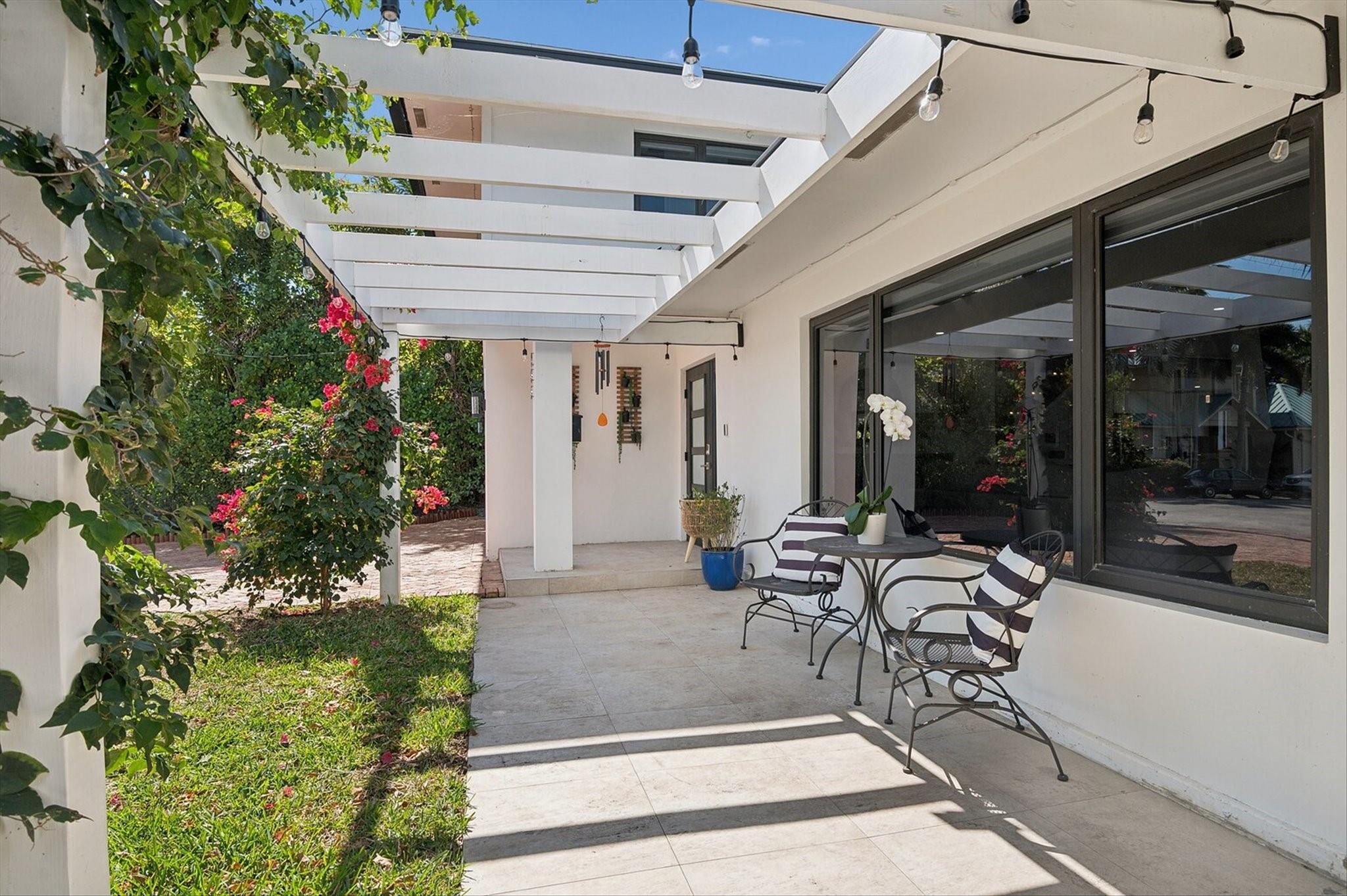 600 SW 8th Terrace, Fort Lauderdale, FL 33315, Fort Lauderdale - Photo 3