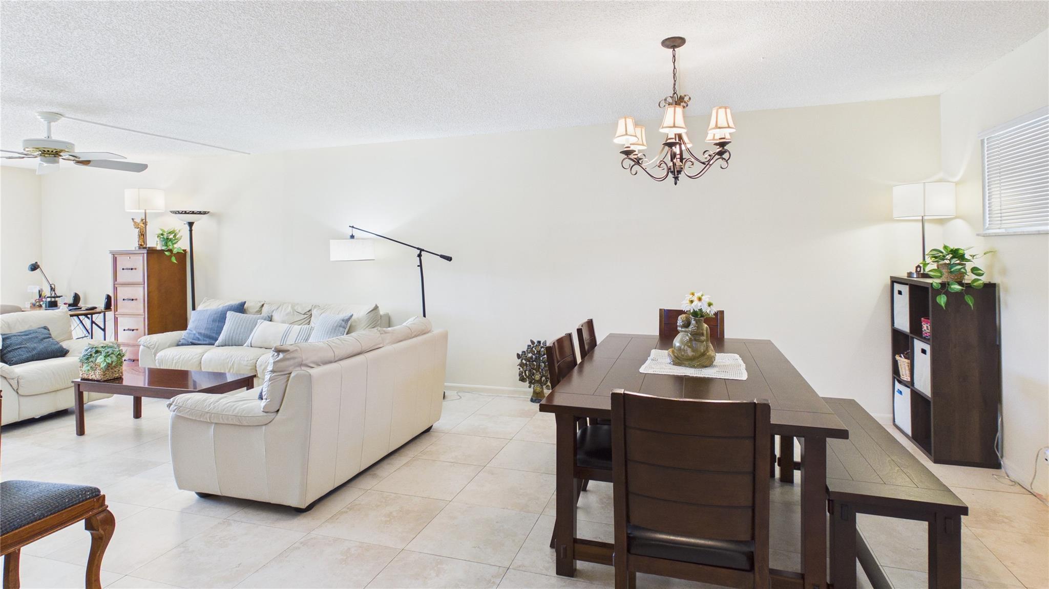 381 S Hollybrook Drive 106, Pembroke Pines, FL 33025, Pembroke Pines - Photo 2