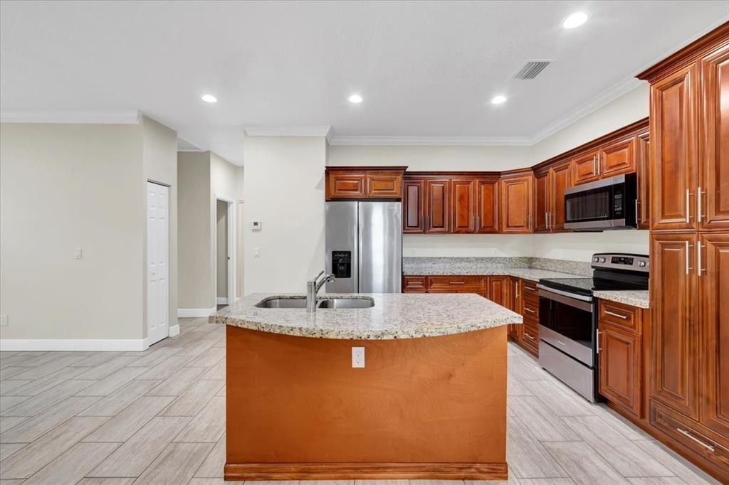 306 N 18th Court 2, Fort Pierce, FL 34950, Fort Pierce - Photo 4