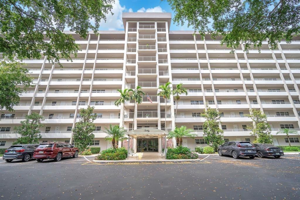 605 Oaks Drive 907, Pompano Beach, FL 33069, Pompano Beach