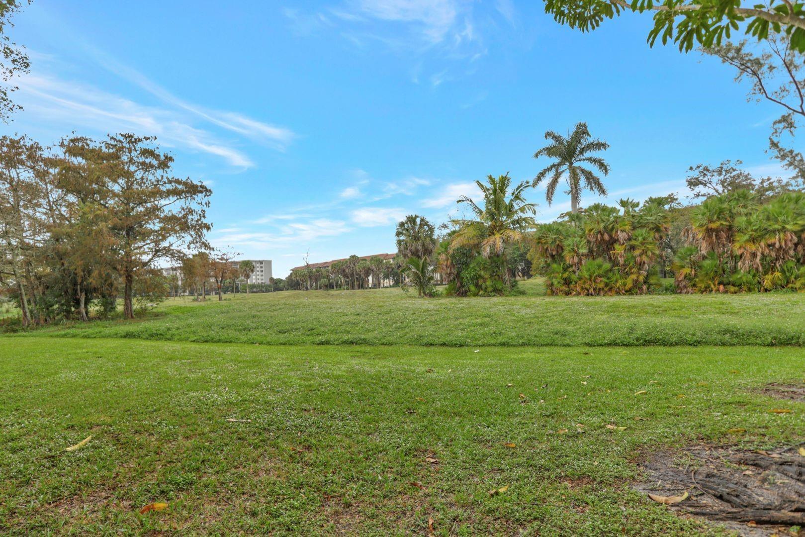 4168 Inverrary Drive 102, Lauderhill, FL 33319, Lauderhill