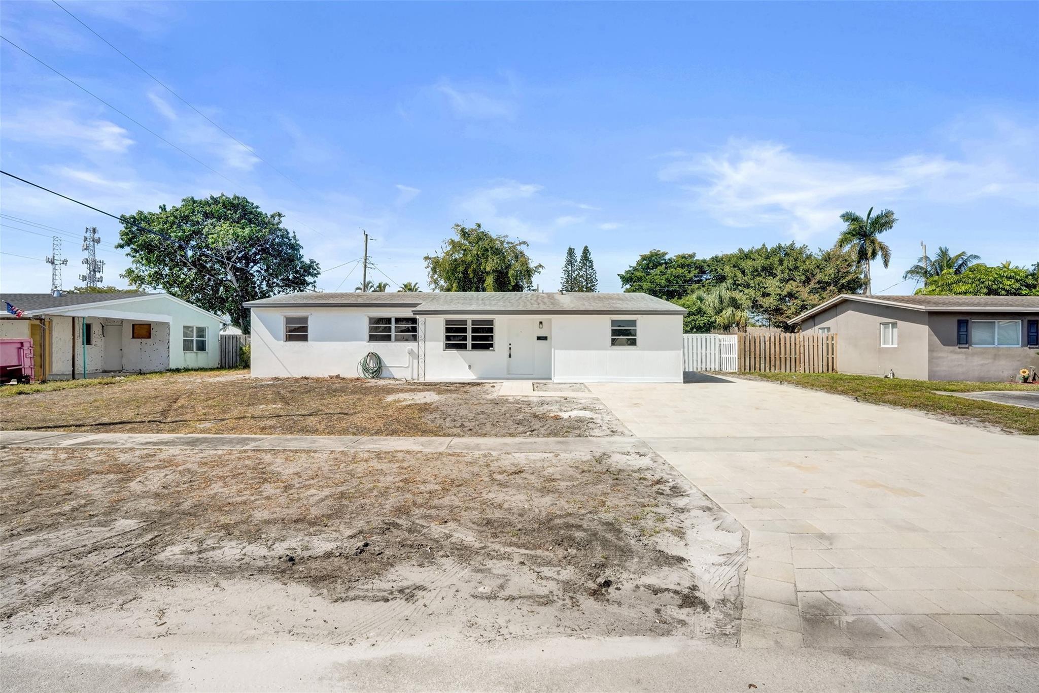1437 SW 1st Avenue, Deerfield Beach, FL 33441, Deerfield Beach - Photo 2