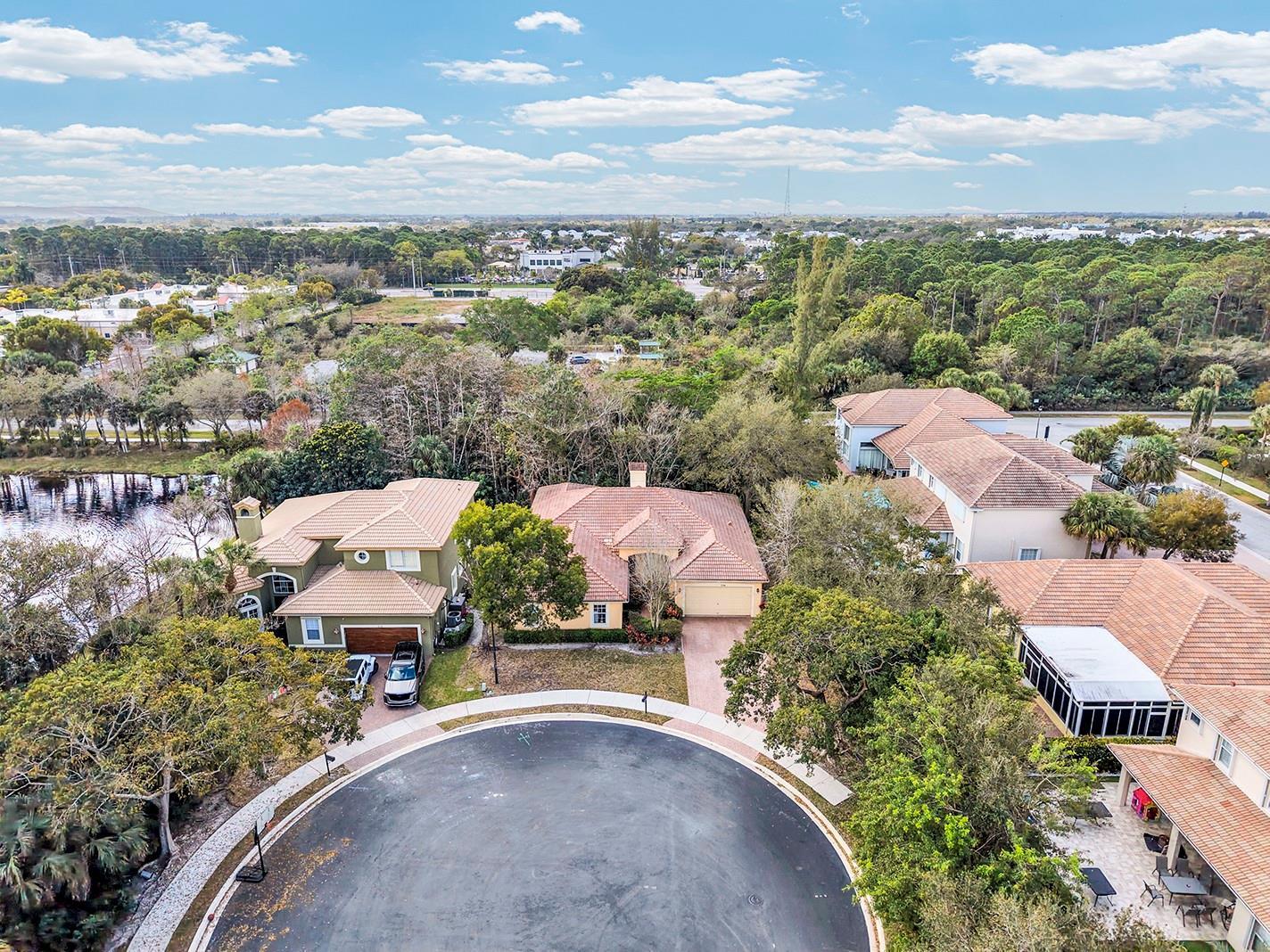 7104 NW 48th Lane, Coconut Creek, FL 33073, Coconut Creek - Photo 2