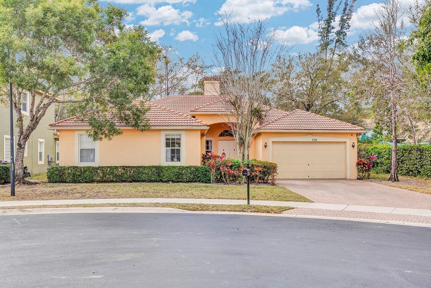 7104 NW 48th Lane, Coconut Creek, FL 33073, Coconut Creek - Photo 5