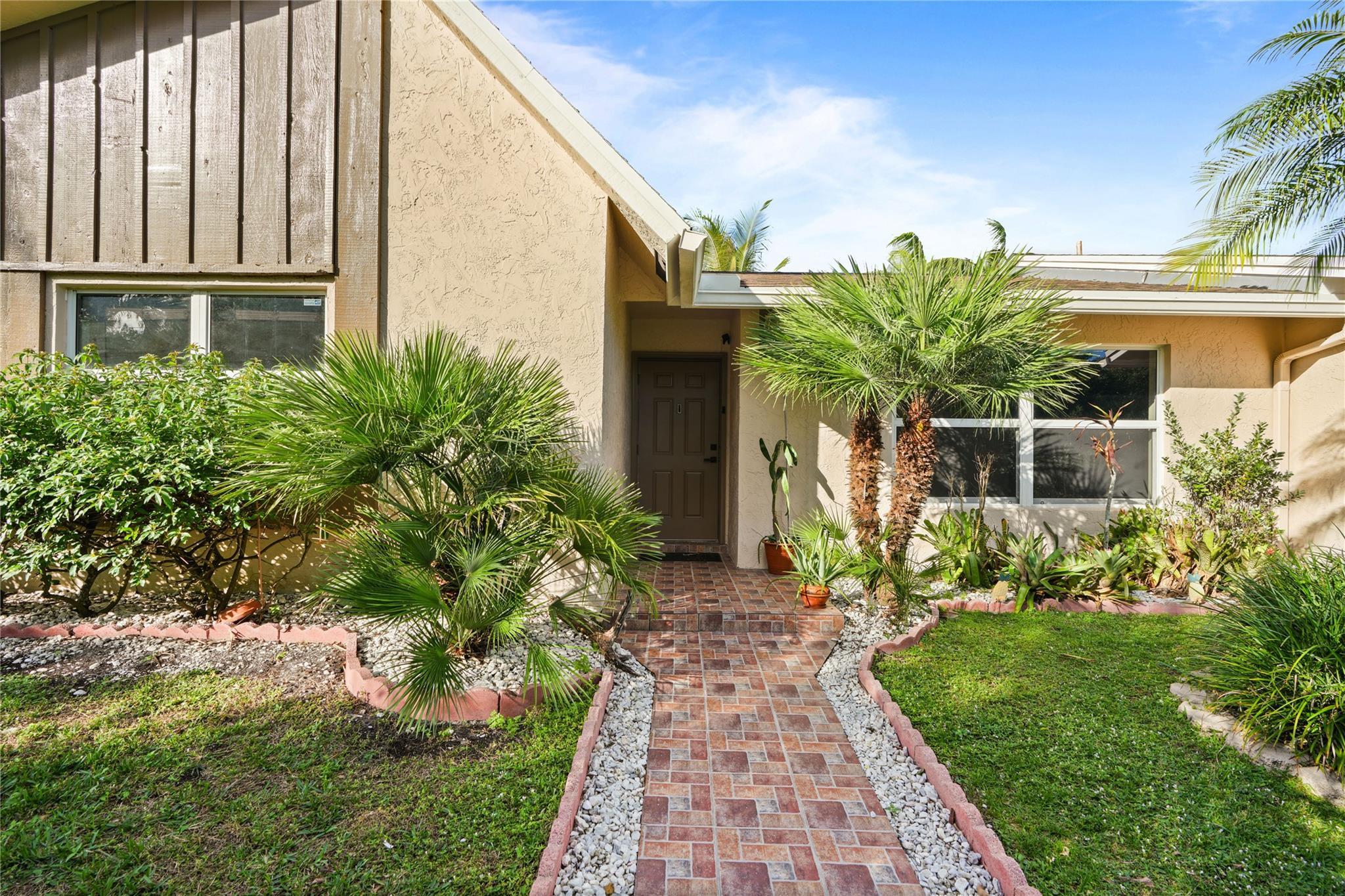 417 SE 4th Street, Dania Beach, FL 33004, Dania Beach - Photo 3