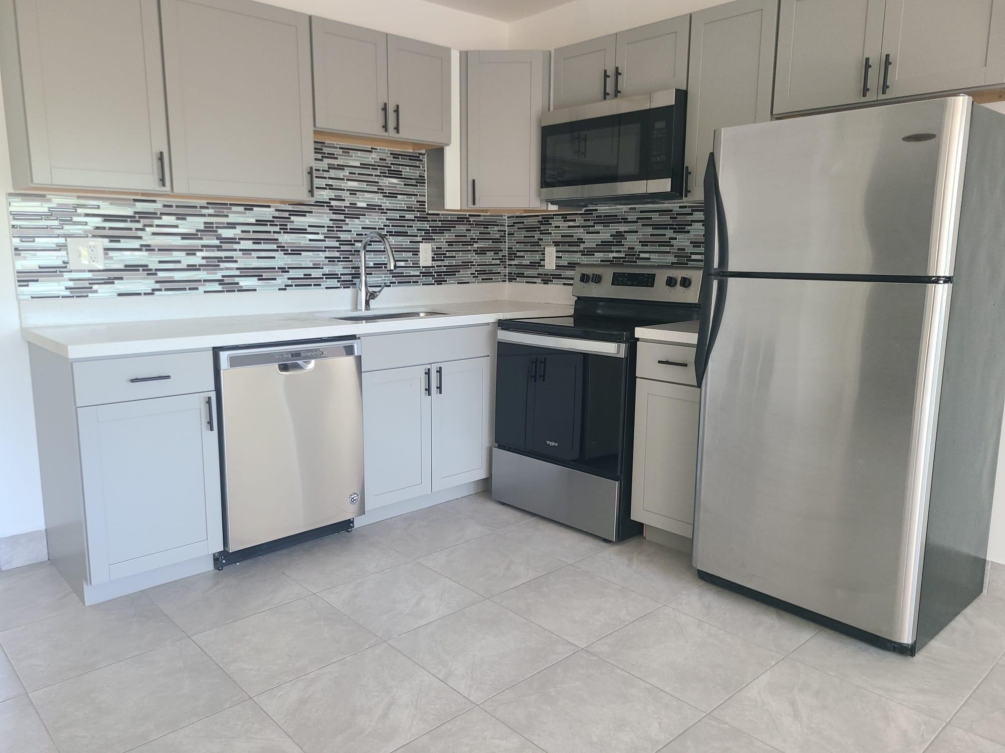 2719 Lincoln Street 4, Hollywood, FL 33020, Hollywood - Photo 4