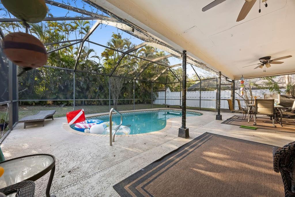 1060 NW 82nd Avenue, Coral Springs, FL 33071, Coral Springs - Photo 3