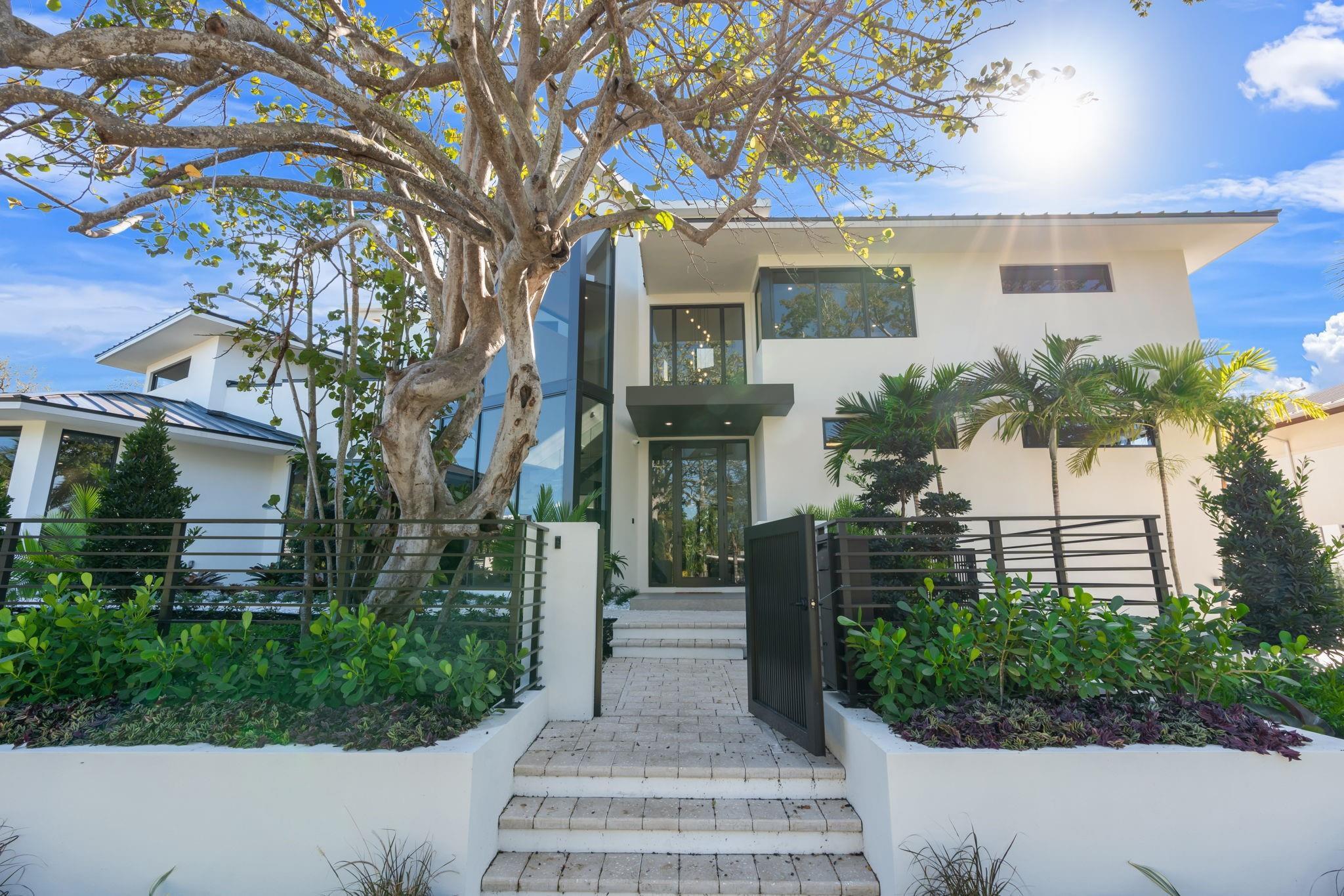 2035 Intracoastal Drive, Fort Lauderdale, FL 33305, Fort Lauderdale - Photo 3