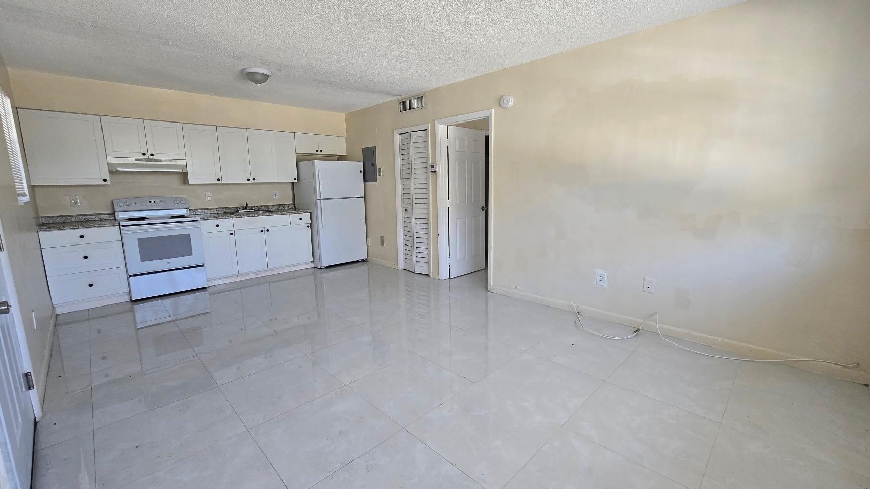 1290 NE 142nd Street 6, North Miami, FL 33161, North Miami