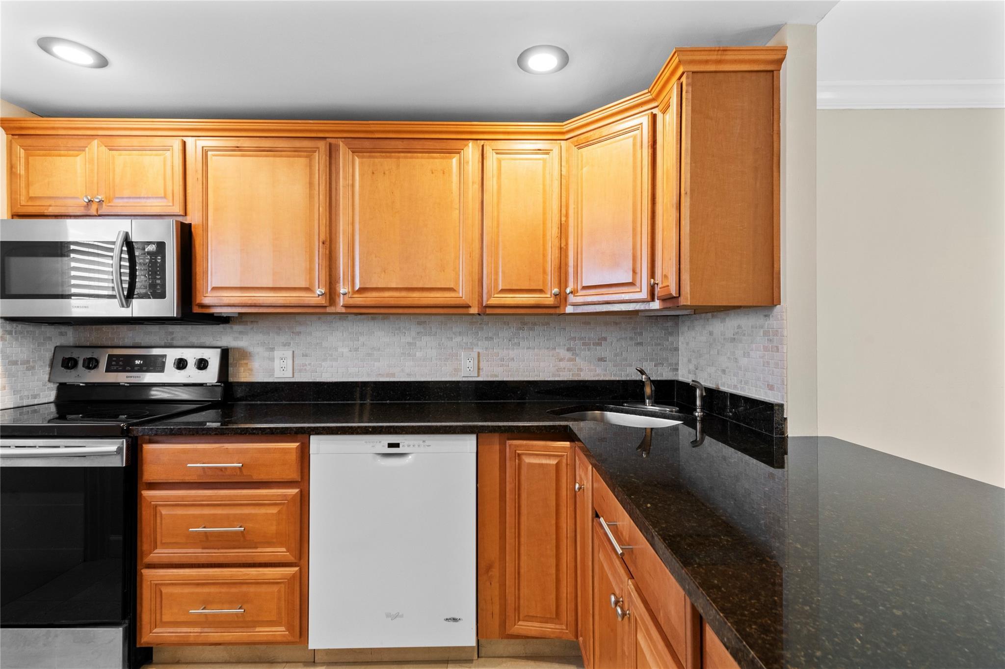 400 N Federal Highway 408, Deerfield Beach, FL 33441, Deerfield Beach - Photo 3