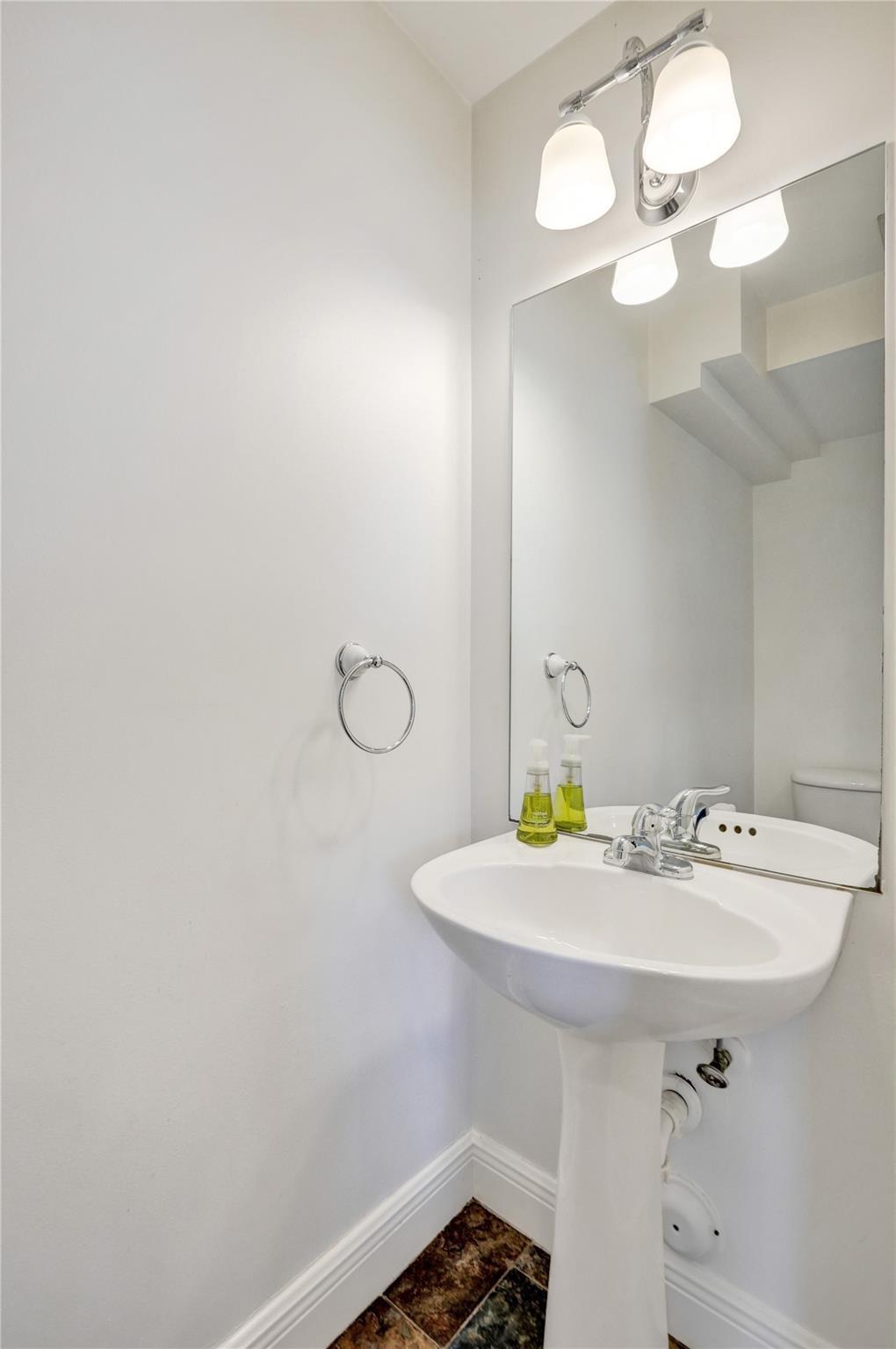 816 S Riverside Drive 816, Pompano Beach, FL 33062, Pompano Beach - Photo 4