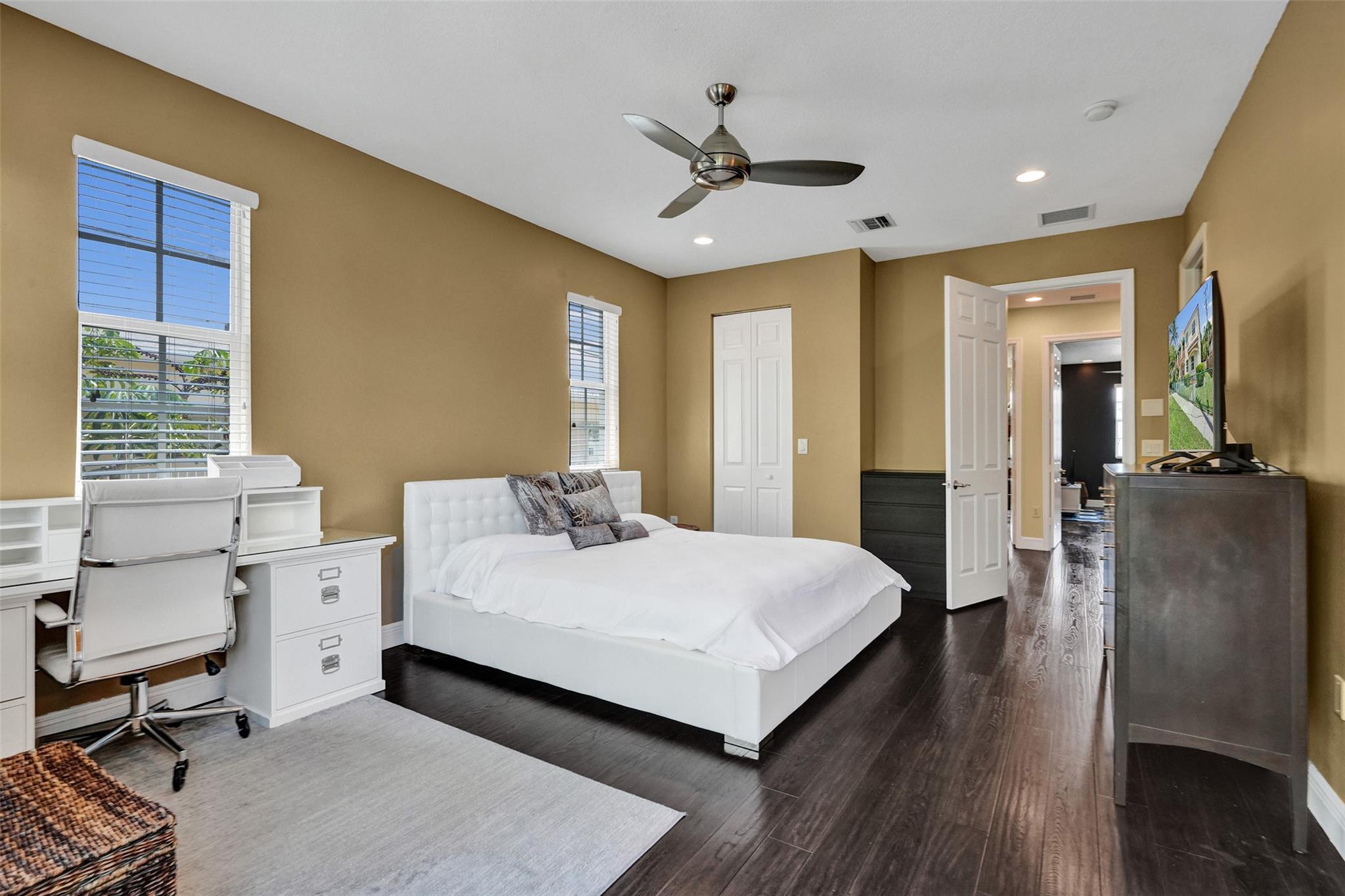 816 S Riverside Drive 816, Pompano Beach, FL 33062, Pompano Beach - Photo 5