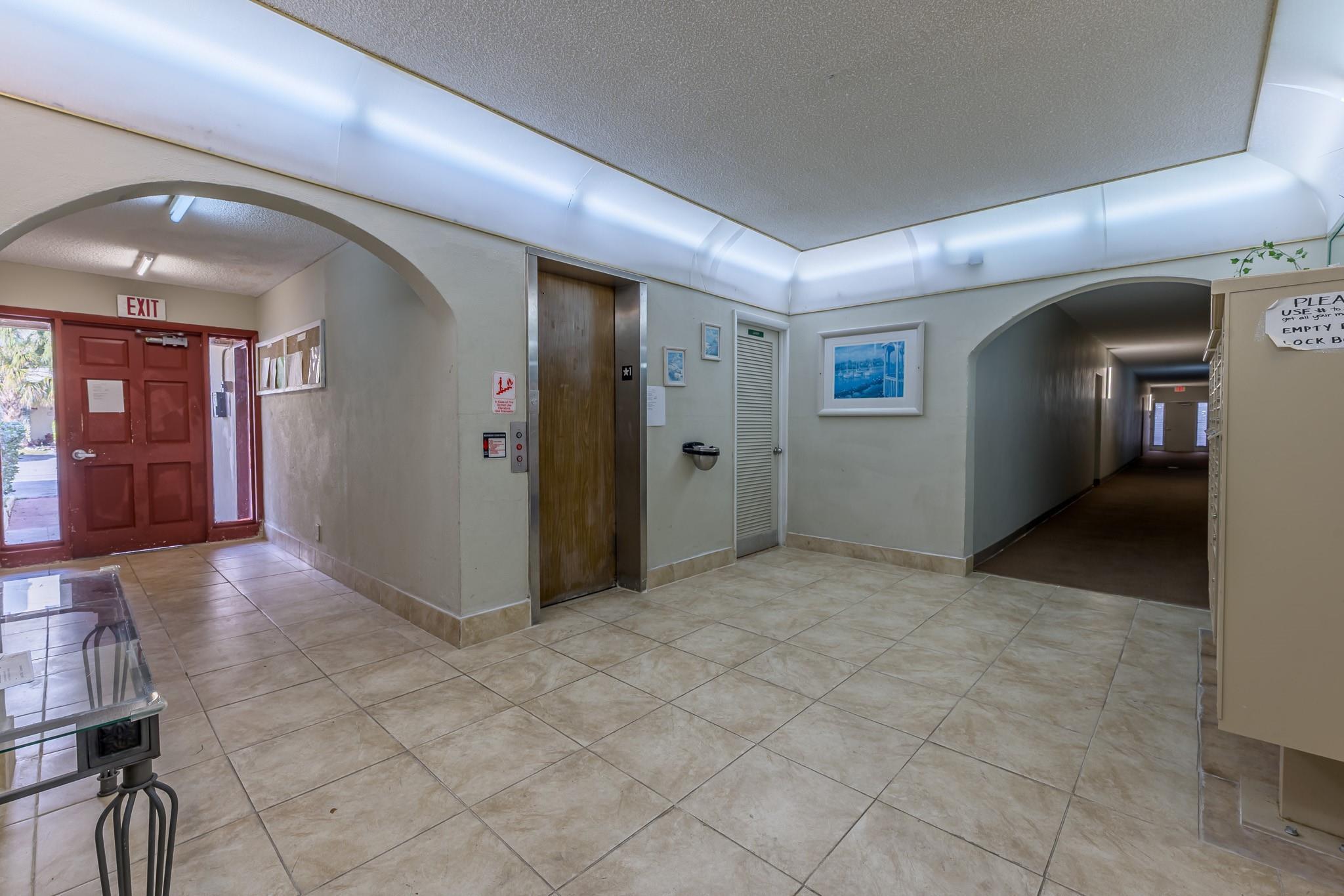 4047 NW 16th Street 307, Fort Lauderdale, FL 33313, Fort Lauderdale - Photo 2