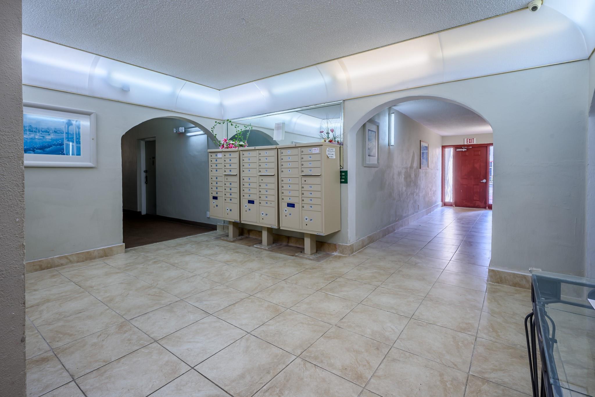 4047 NW 16th Street 307, Fort Lauderdale, FL 33313, Fort Lauderdale - Photo 3