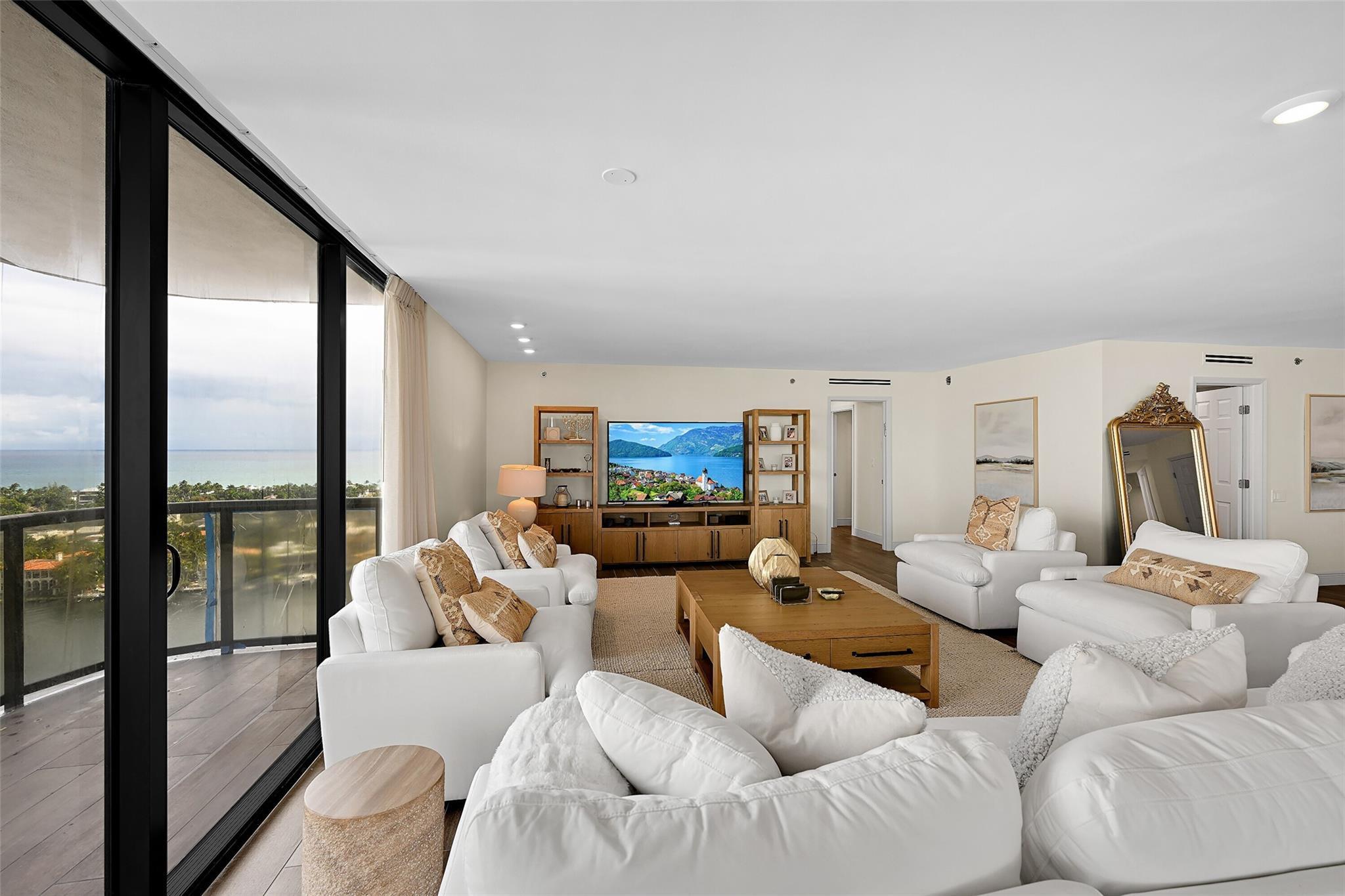 19667 Turnberry Way 20GR, Miami, FL 33180, Miami - Photo 4