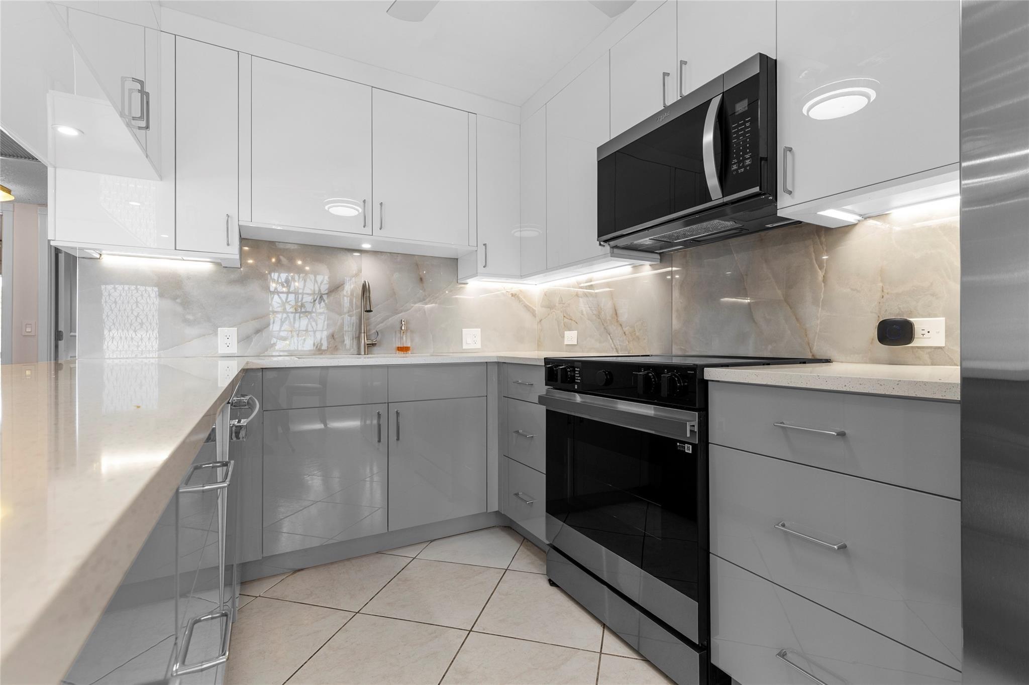 2122 Cambridge F 2122, Deerfield Beach, FL 33442, Deerfield Beach