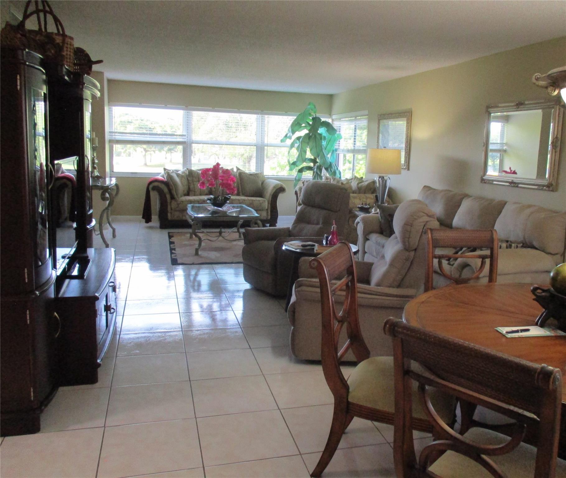 9541 Sunrise Lakes Boulevard 210, Sunrise, FL 33322, Sunrise