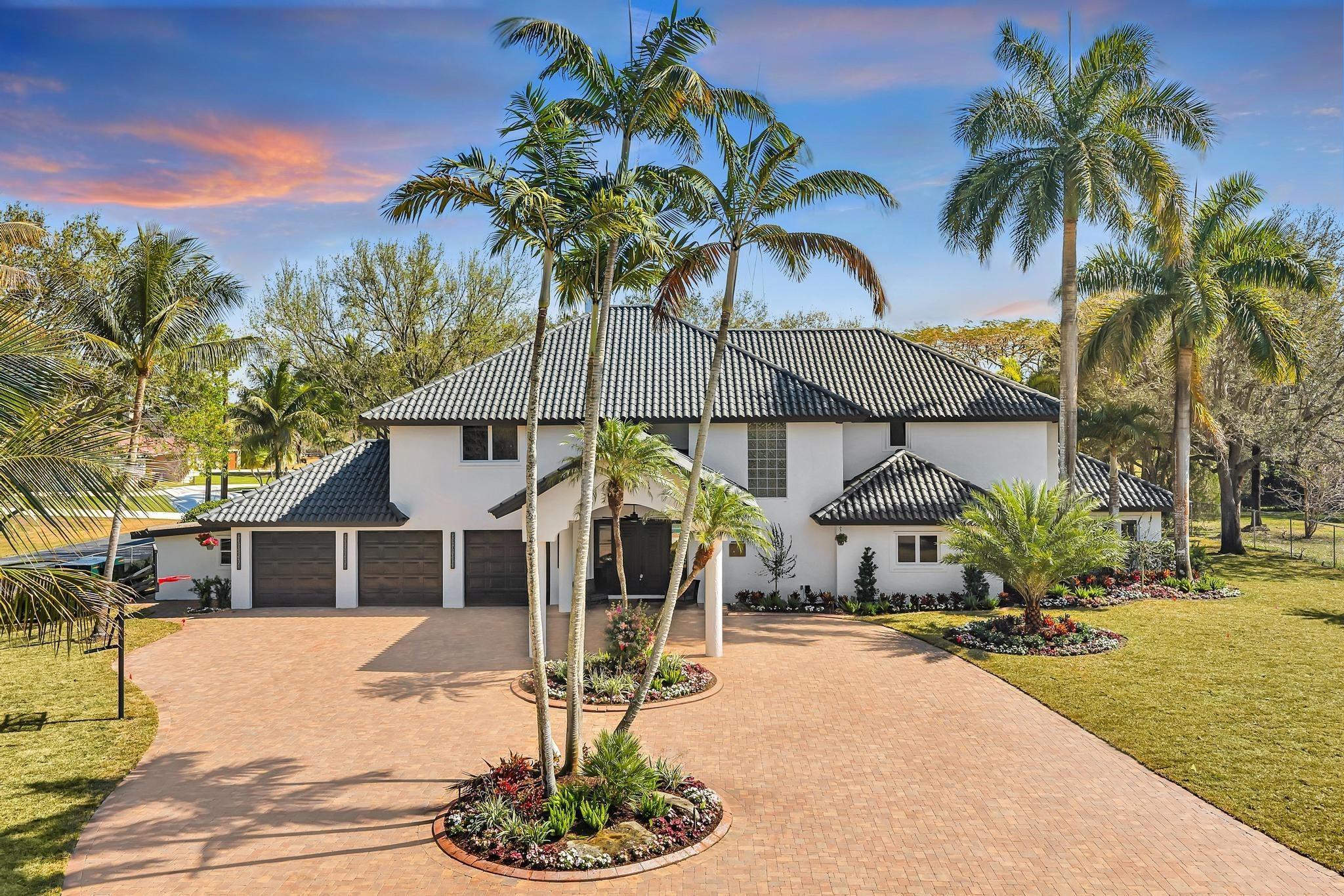 1704 SW 142nd Avenue, Davie, FL 33325, Davie - Photo 2