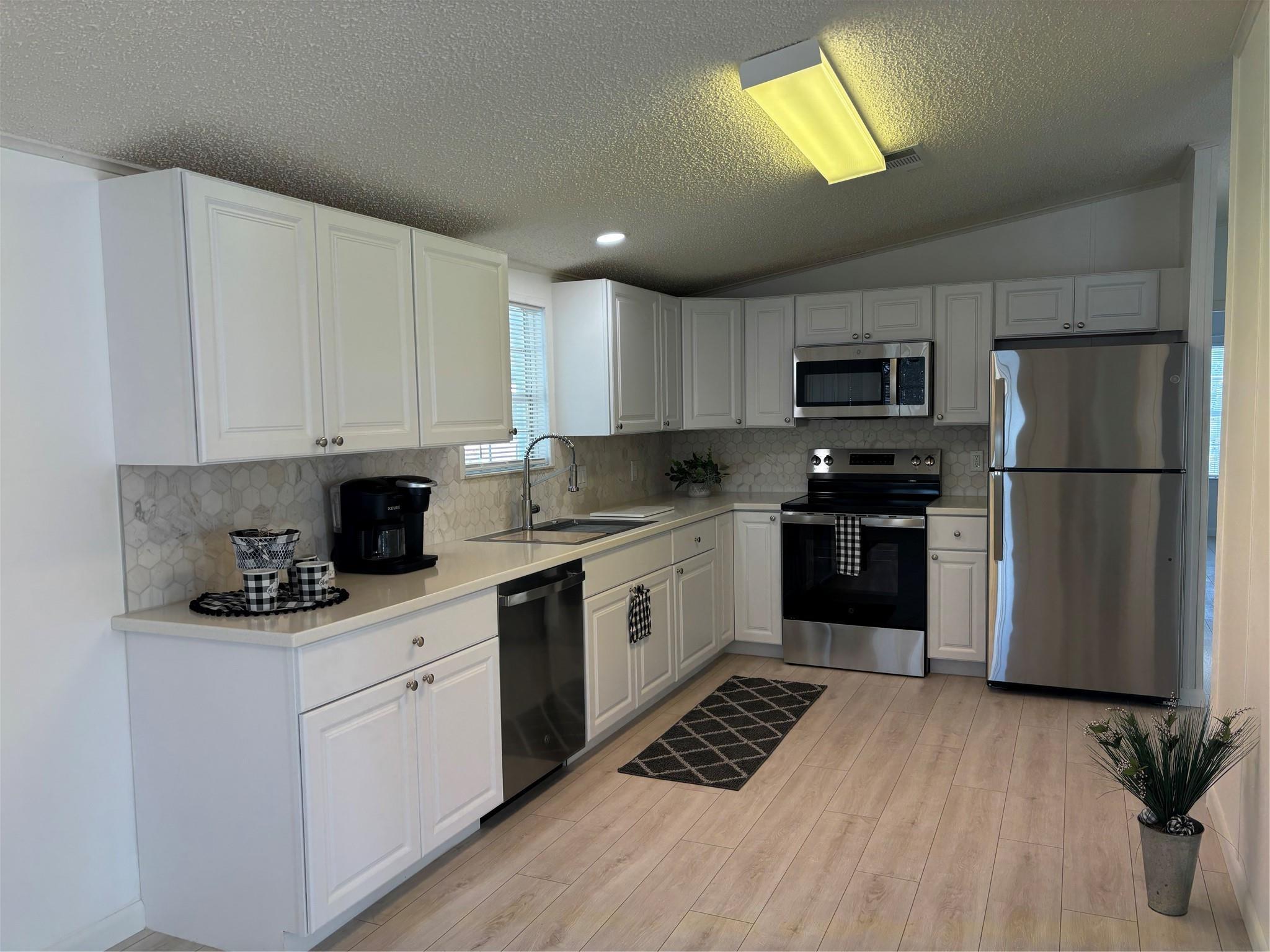 1622 SW 35th Circle, Okeechobee, FL 34974, Okeechobee - Photo 3