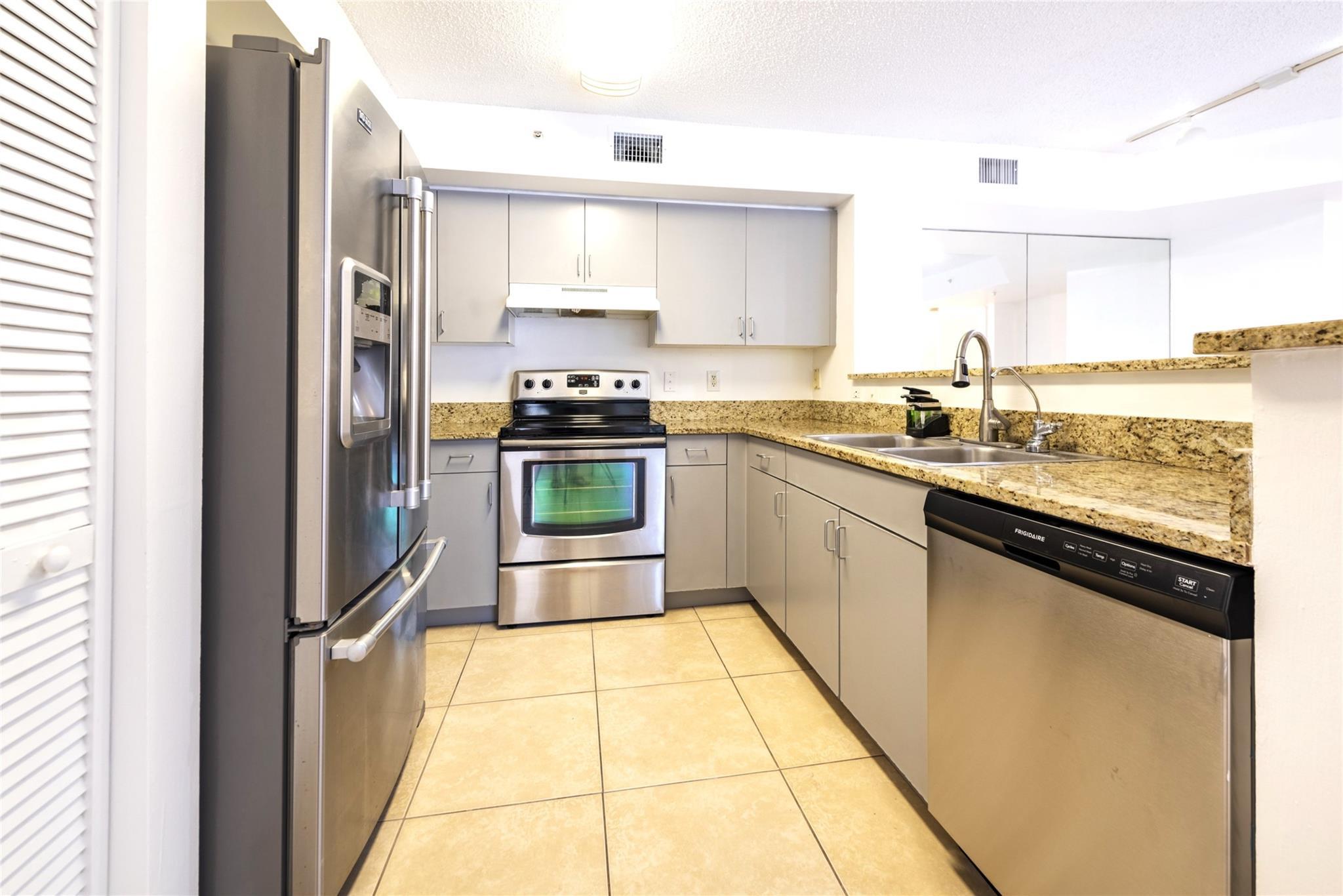 4808 N State Road 7 203, Coconut Creek, FL 33073, Coconut Creek - Photo 5