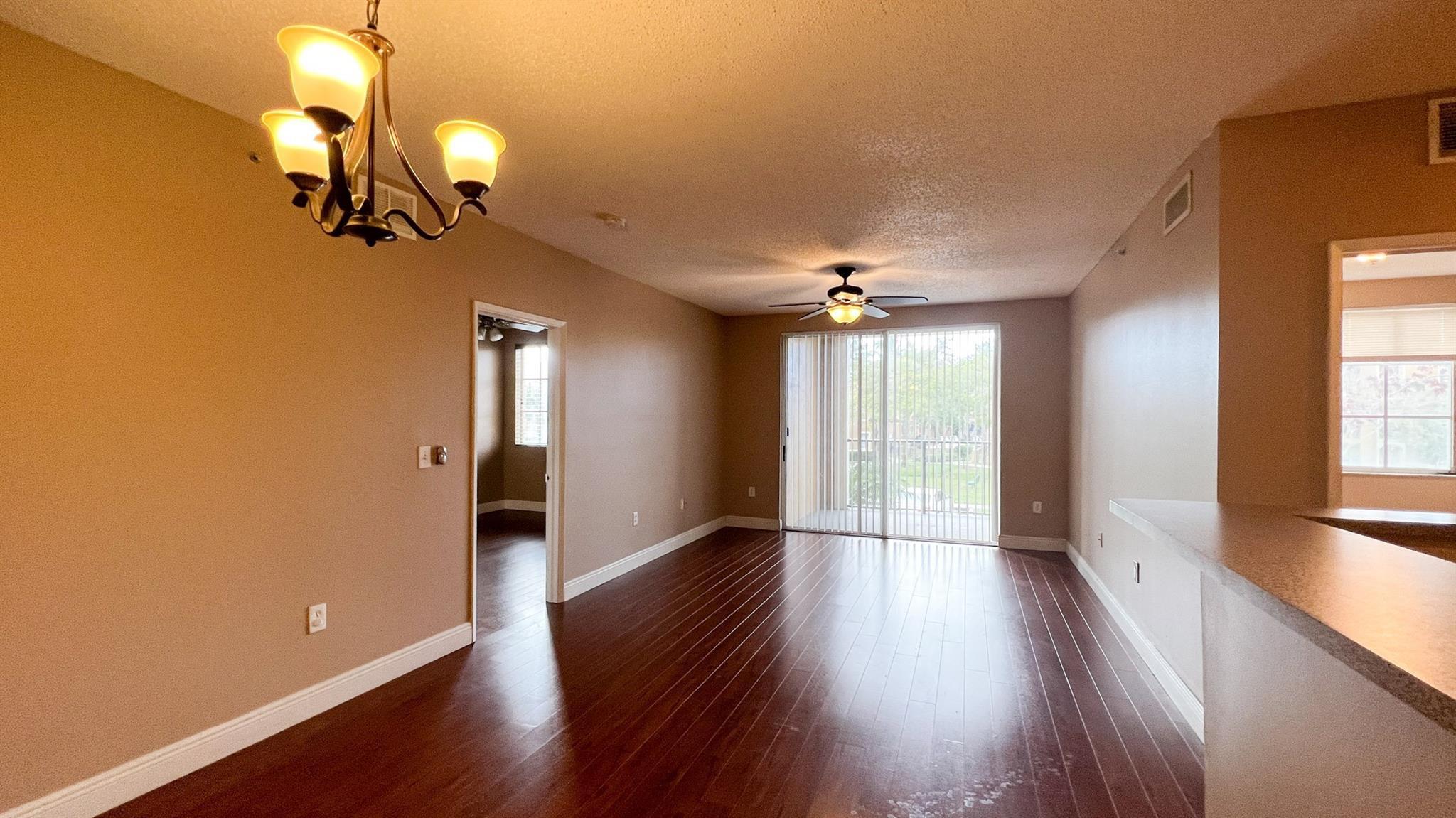 7950 N Nob Hill Road 203, Tamarac, FL 33321, Tamarac - Photo 3