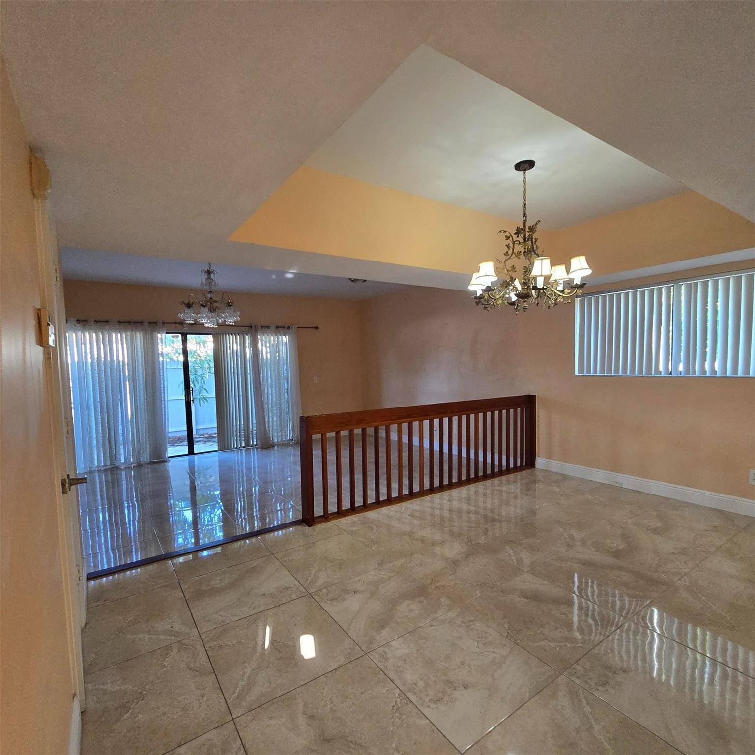 626 NE 195th Street 626, Miami, FL 33179, Miami - Photo 4