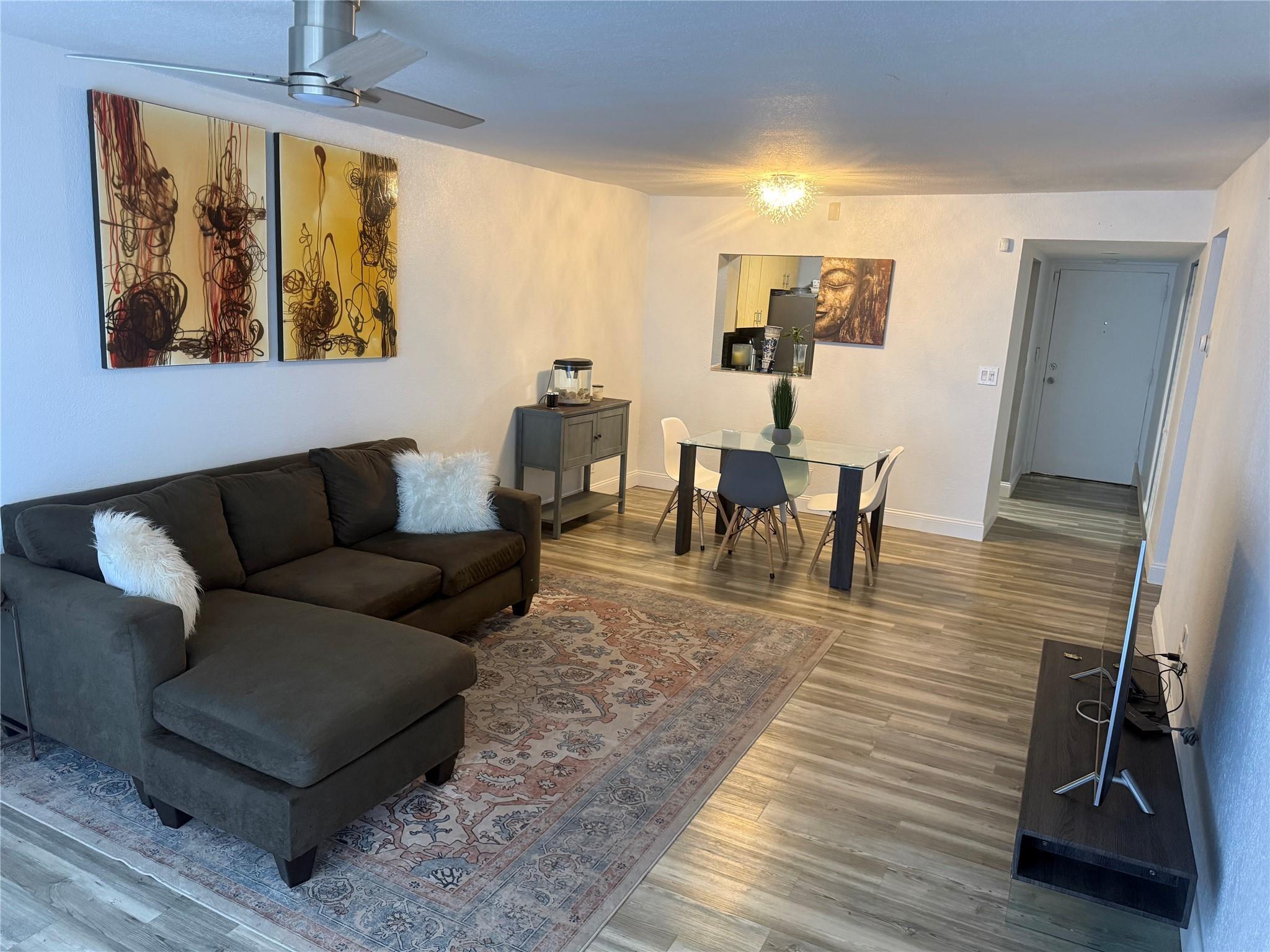 6190 Woodlands Boulevard 107, Tamarac, FL 33319, Tamarac - Photo 5