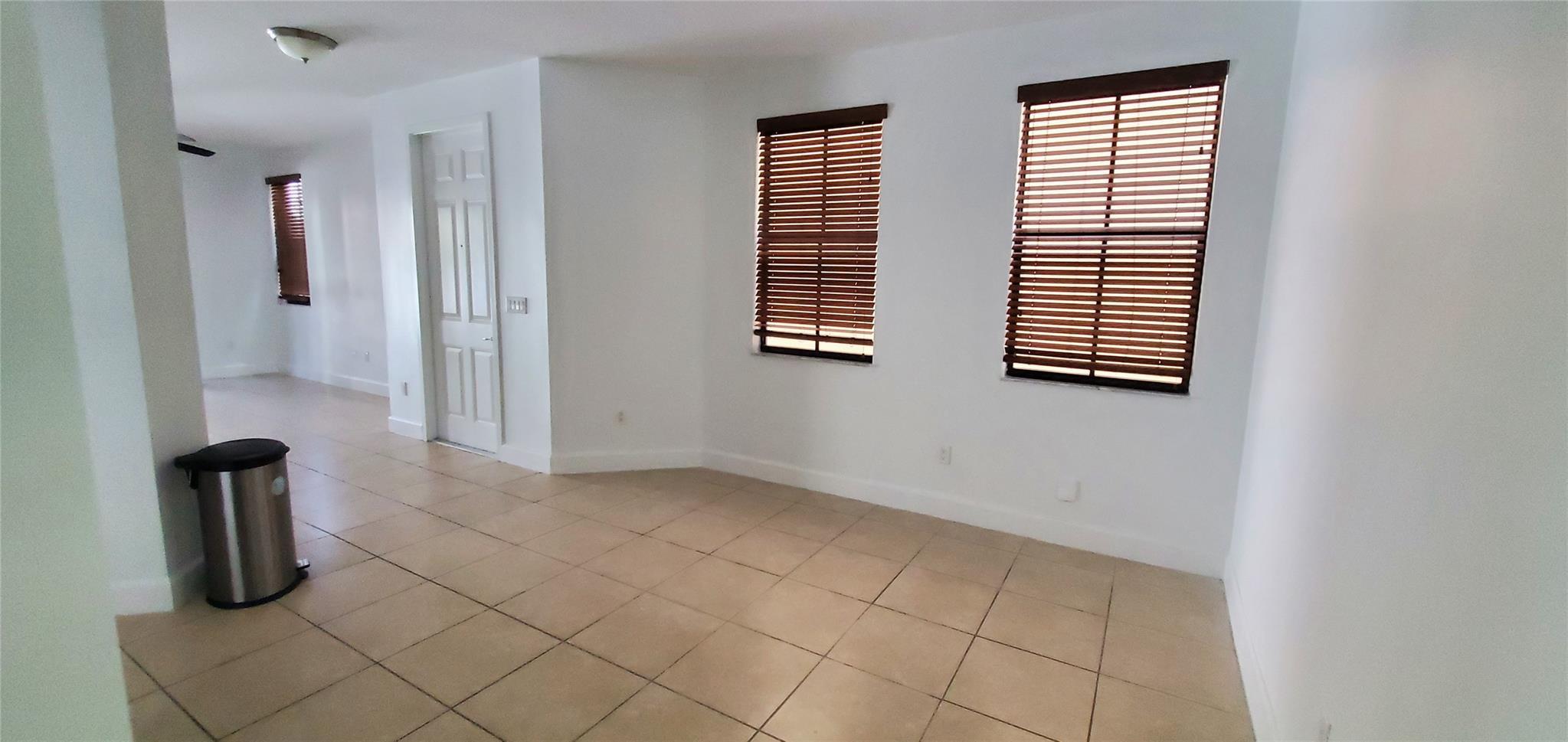 4625 NW 58th Street, Tamarac, FL 33319, Tamarac - Photo 5