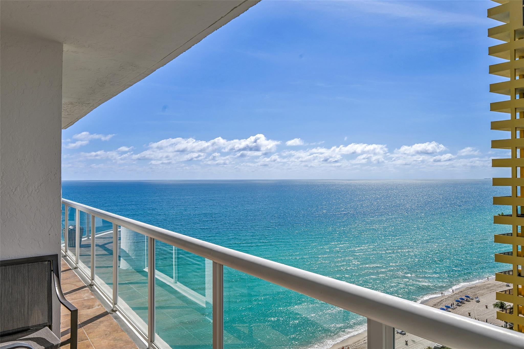 16425 Collins Avenue 2011, Sunny Isles Beach, FL 33160, Sunny Isles Beach - Photo 3