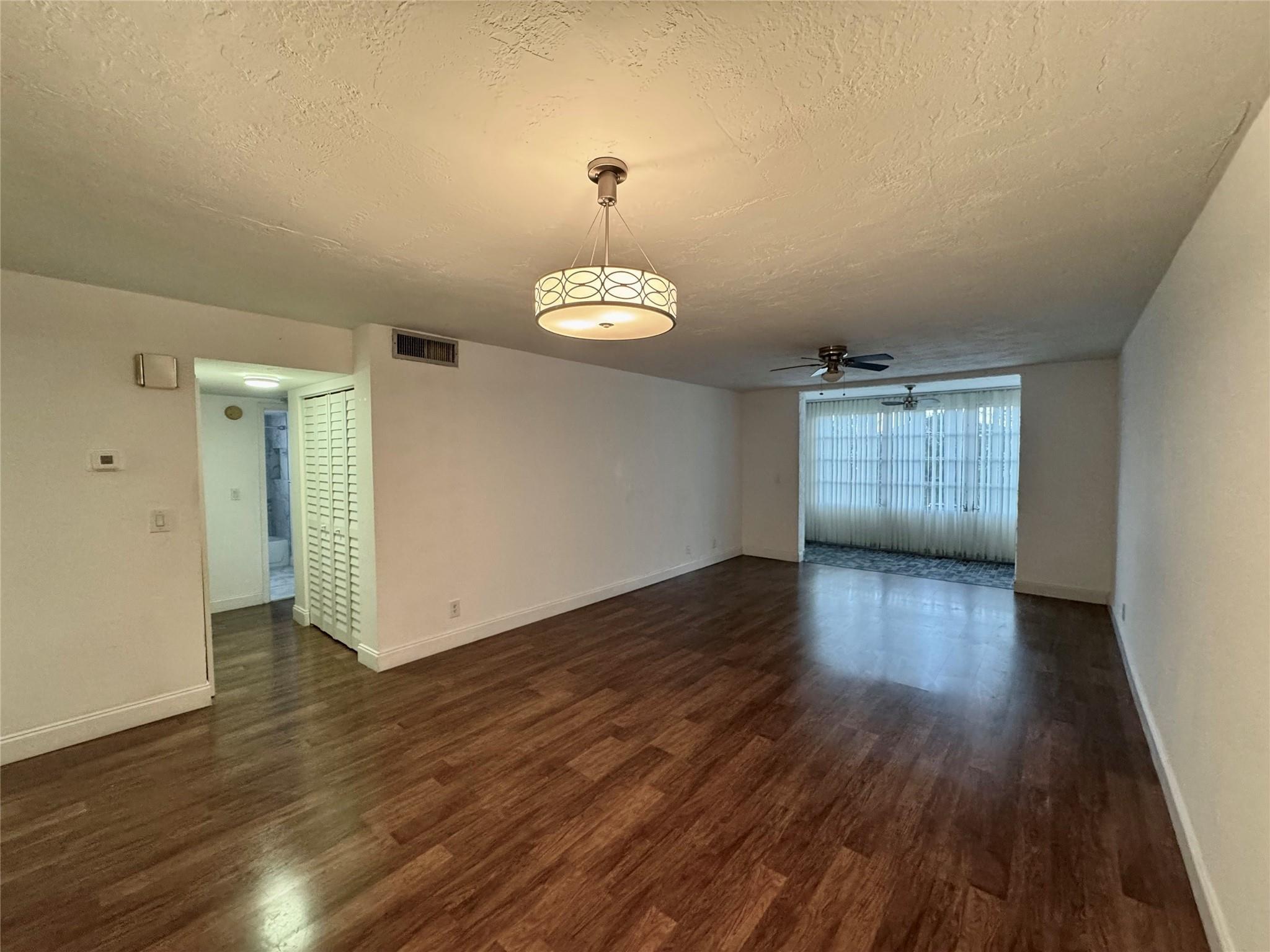 2821 Somerset Drive 216, Lauderdale Lakes, FL 33311, Lauderdale Lakes - Photo 5