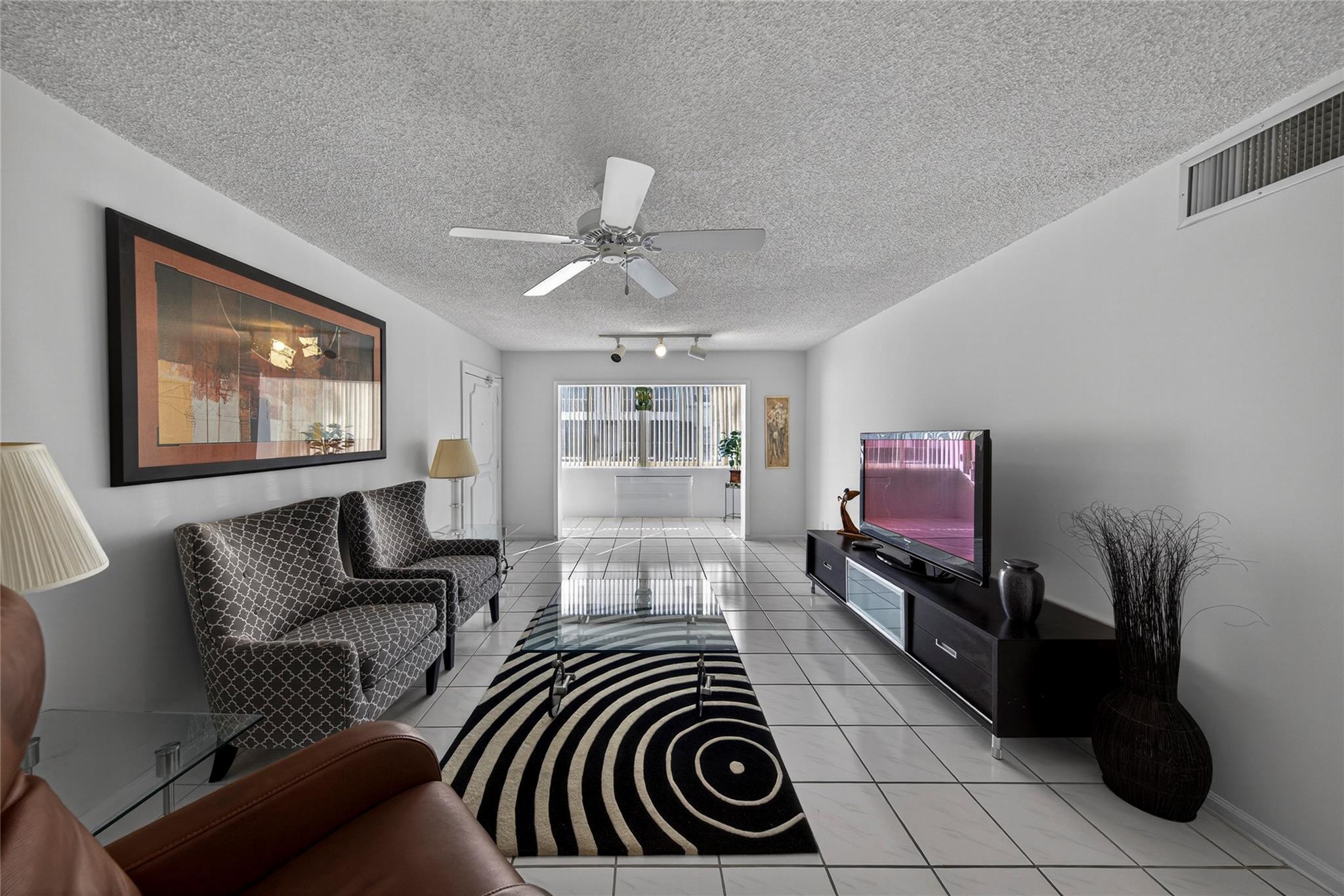 6253 Bay Club Drive 1, Fort Lauderdale, FL 33308, Fort Lauderdale - Photo 3