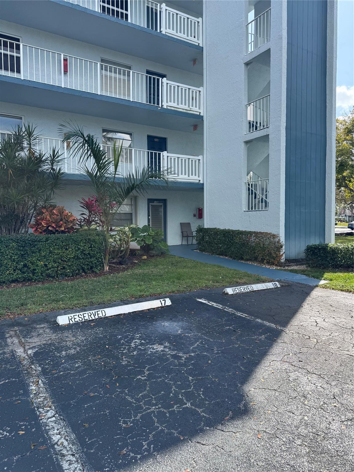 1700 NW 80th Avenue 108, Margate, FL 33063, Margate - Photo 3