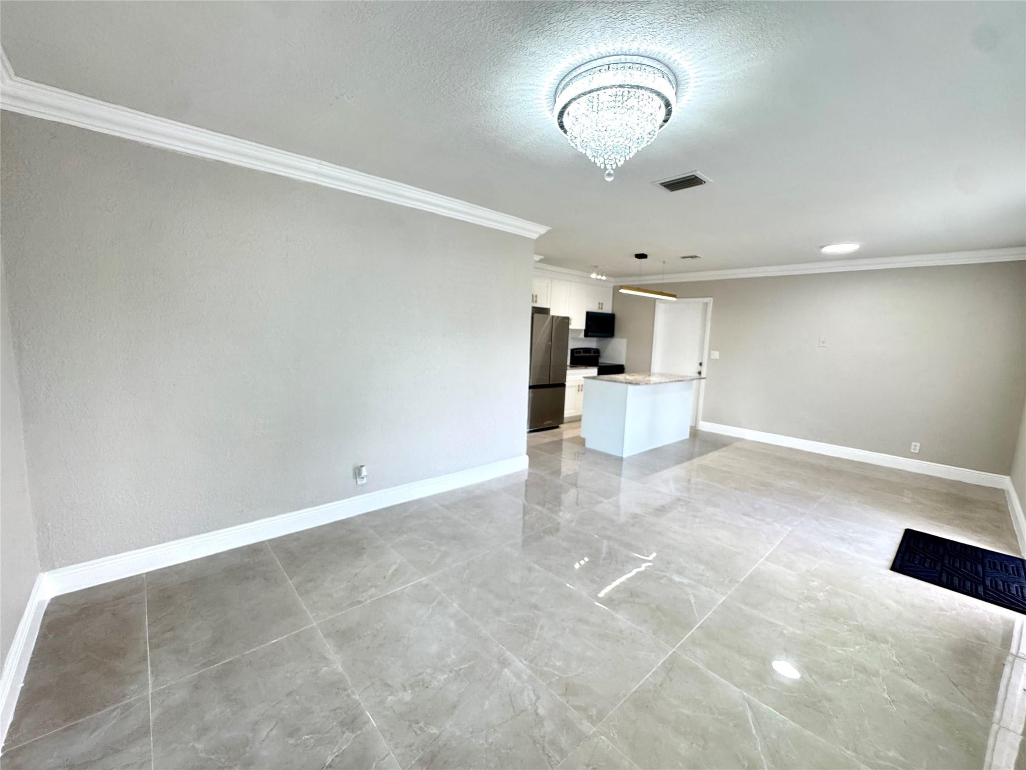 1020 NW 26th Avenue, Fort Lauderdale, FL 33311, Fort Lauderdale - Photo 4