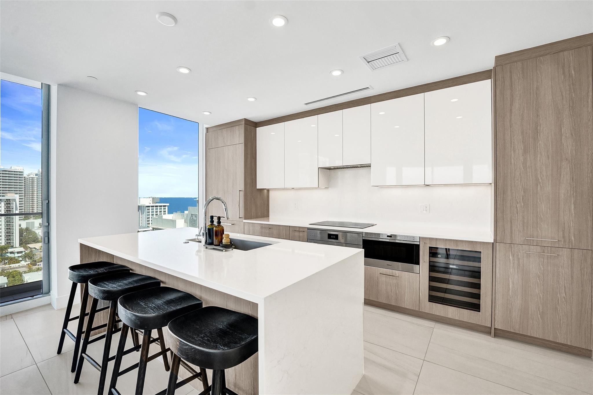 153 N Seabreeze Boulevard 1204, Fort Lauderdale, FL 33304, Fort Lauderdale - Photo 2