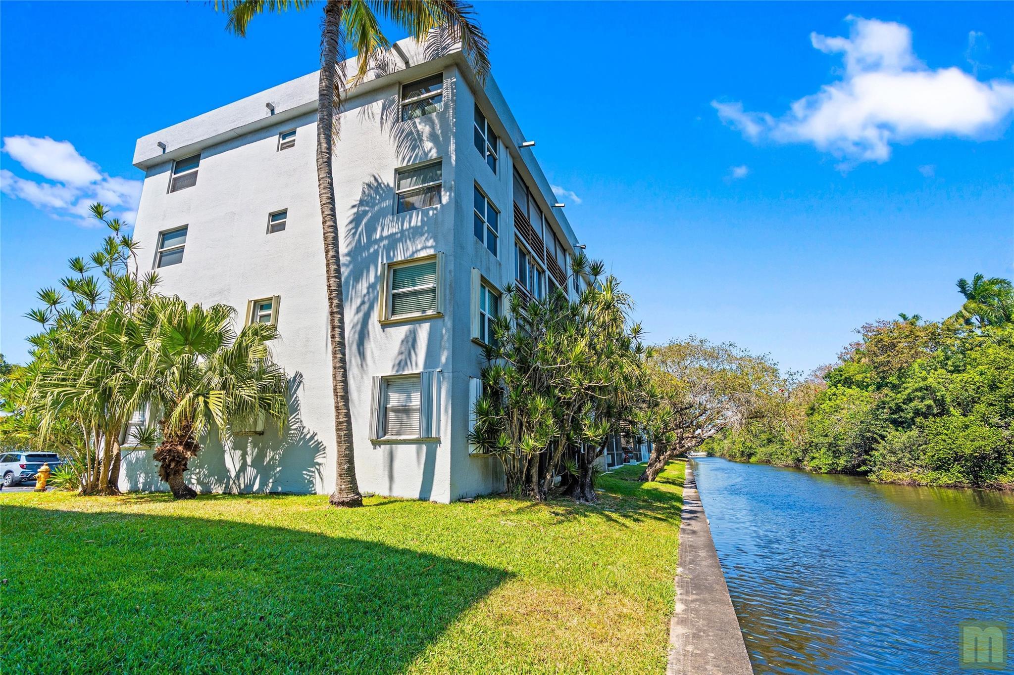 105 Royal Park Drive 2g, Oakland Park, FL 33309, Oakland Park - Photo 3