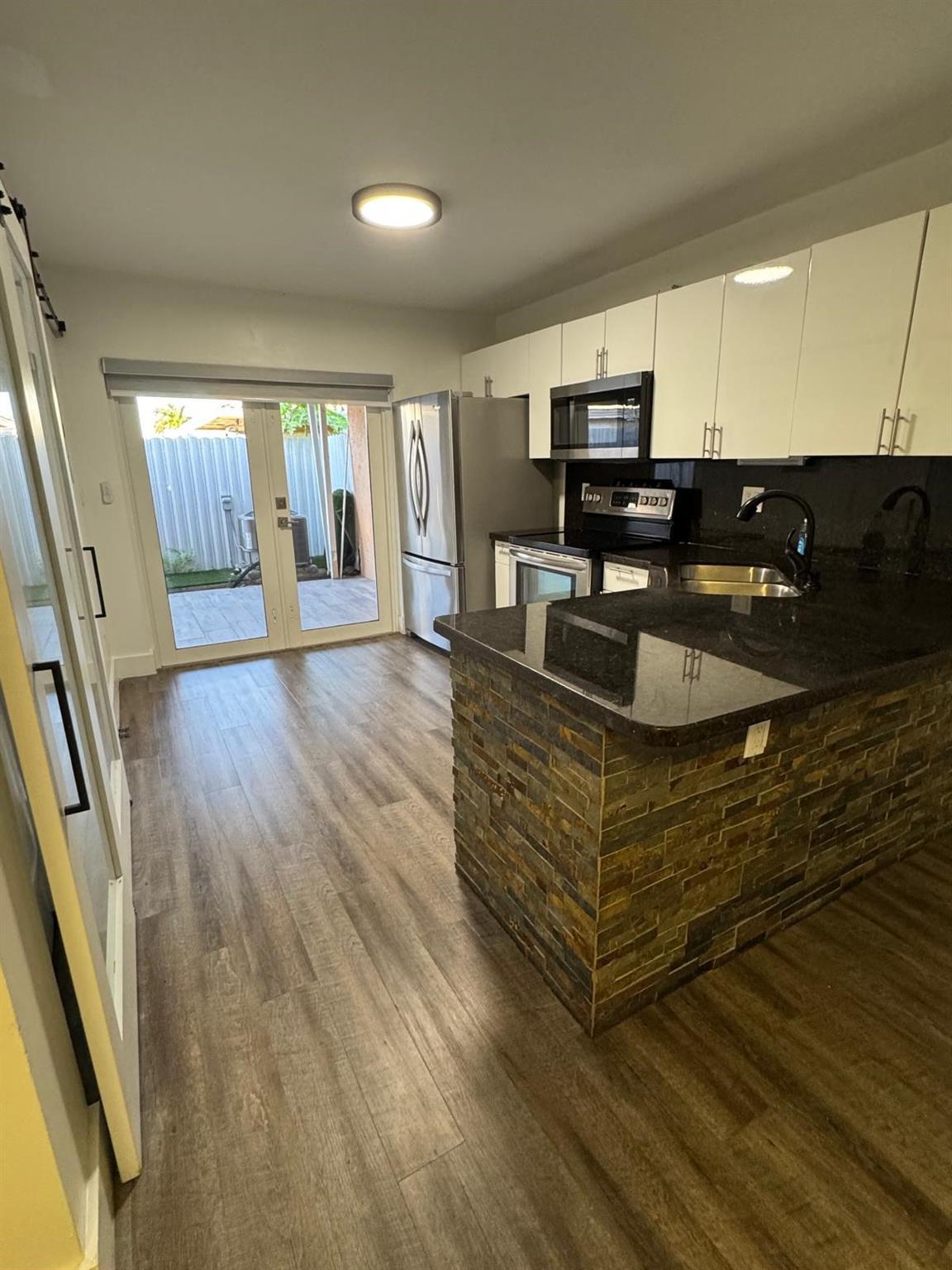 6953 W 36th Avenue 101, Hialeah, FL 33018, Hialeah