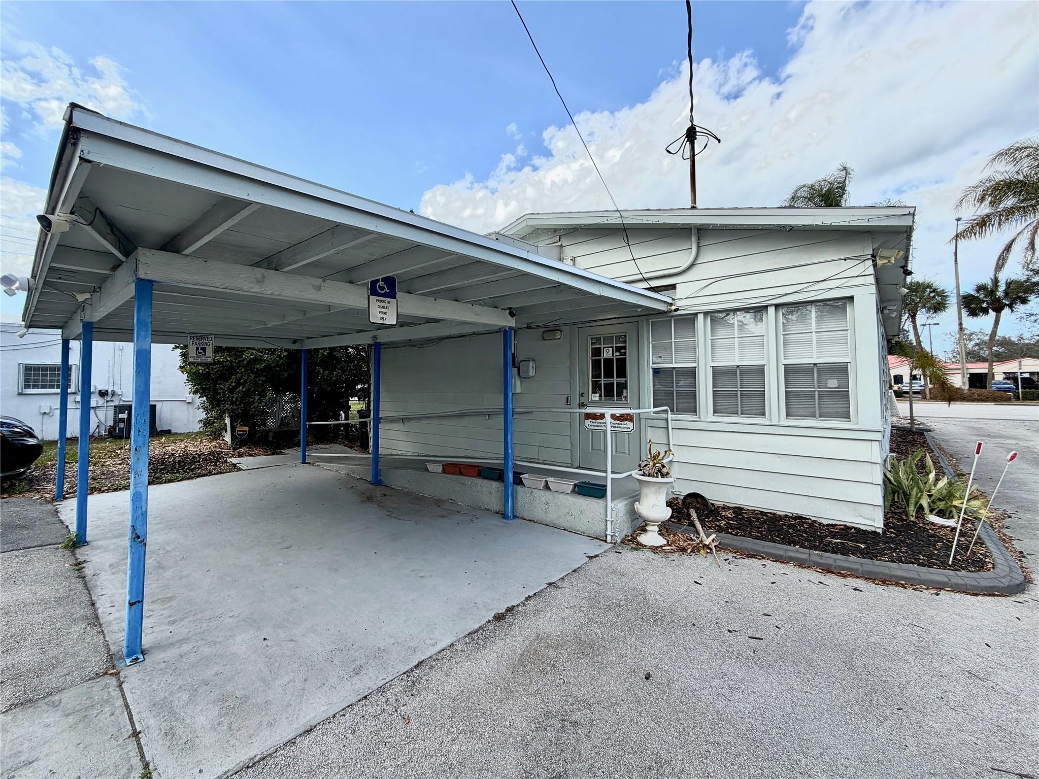 1925 20th Street, Vero Beach, FL 32960, Vero Beach - Photo 3