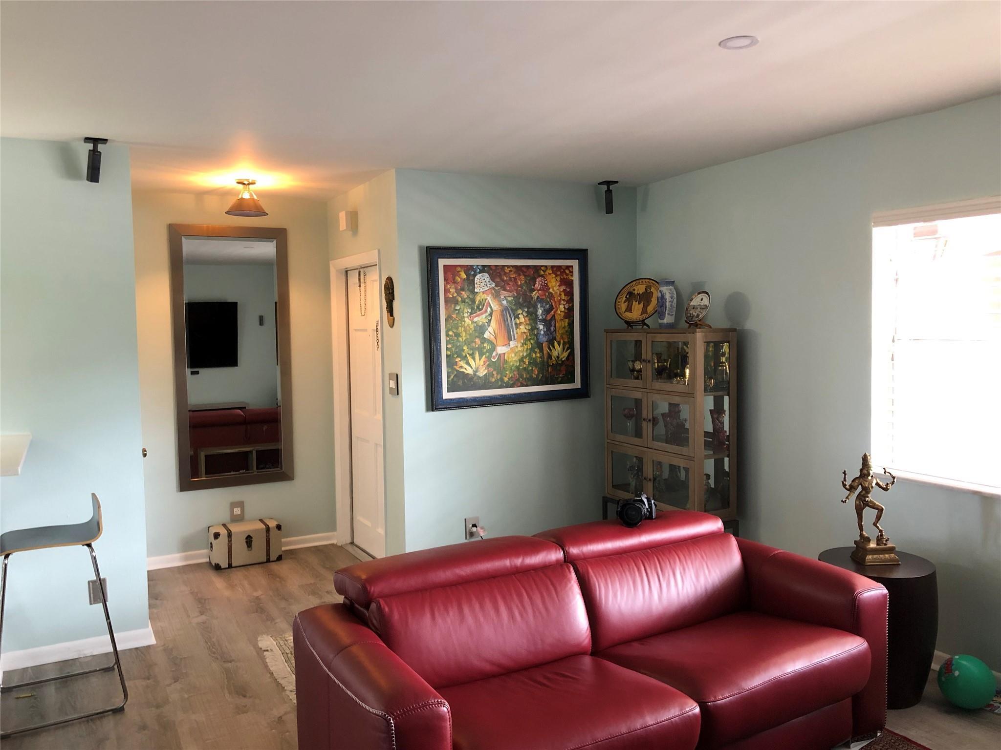 601 SE 5th Court 304, Fort Lauderdale, FL 33301, Fort Lauderdale - Photo 2