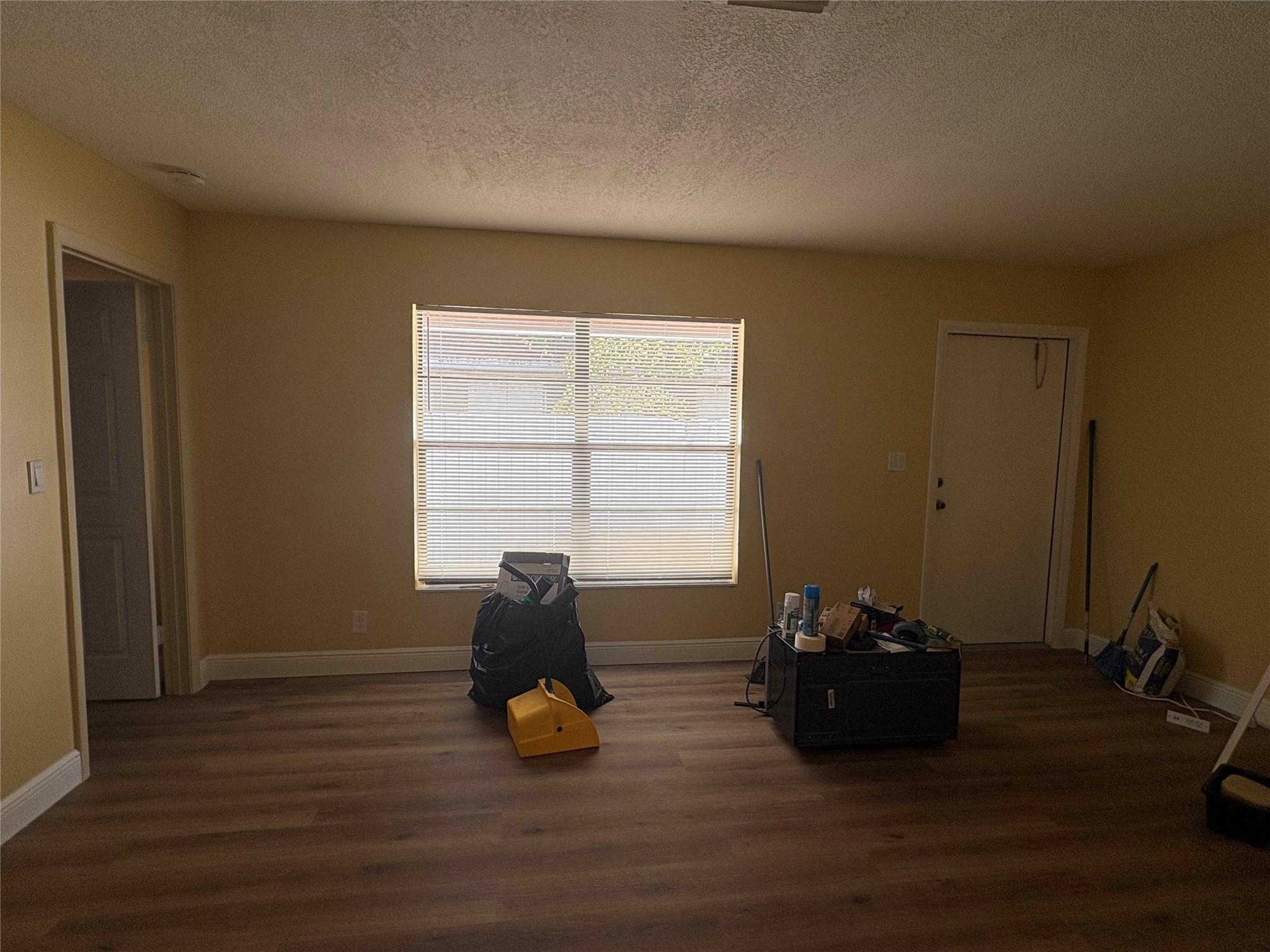 1211 NW 29th Terrace 2, Fort Lauderdale, FL 33311, Fort Lauderdale - Photo 3