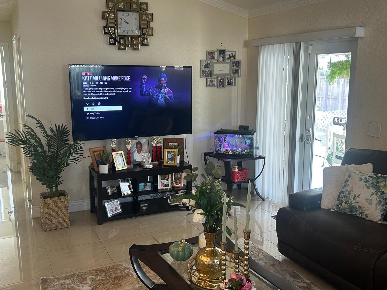 1281 SW 85th Avenue, Pembroke Pines, FL 33025, Pembroke Pines - Photo 4